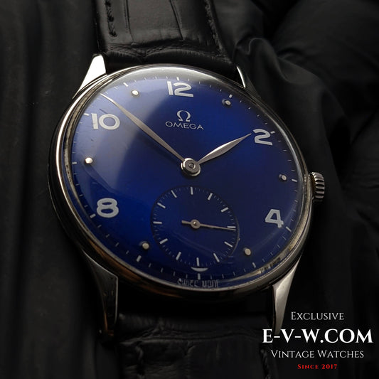 Omega vintage de 76 ans, cadran bleu, réf. 2401-3 / Cal. 360 / Année de fabrication : 1947