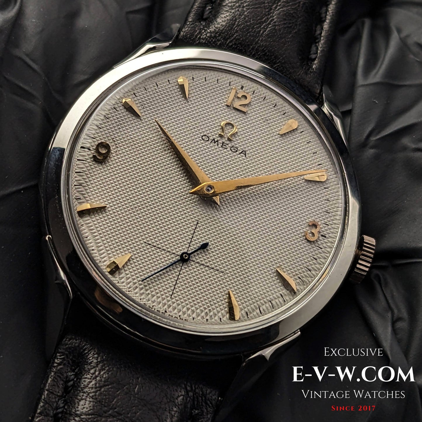 72 Years Old Vintage Omega Guilloche-Honeucomb Dial Ref. 2609 / Cal. 266 / Vintage 1952