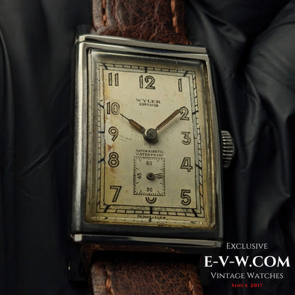 Wyler Tank Superior Antimagnétique Vintage 85 ans / Cal. Wyler Suisse / Vintage années 1940