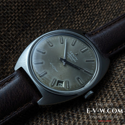 Début des années 1970 — Zenith — Automatique AutoSport — GR720001 — 2562PC — Années 1970 — Révisée