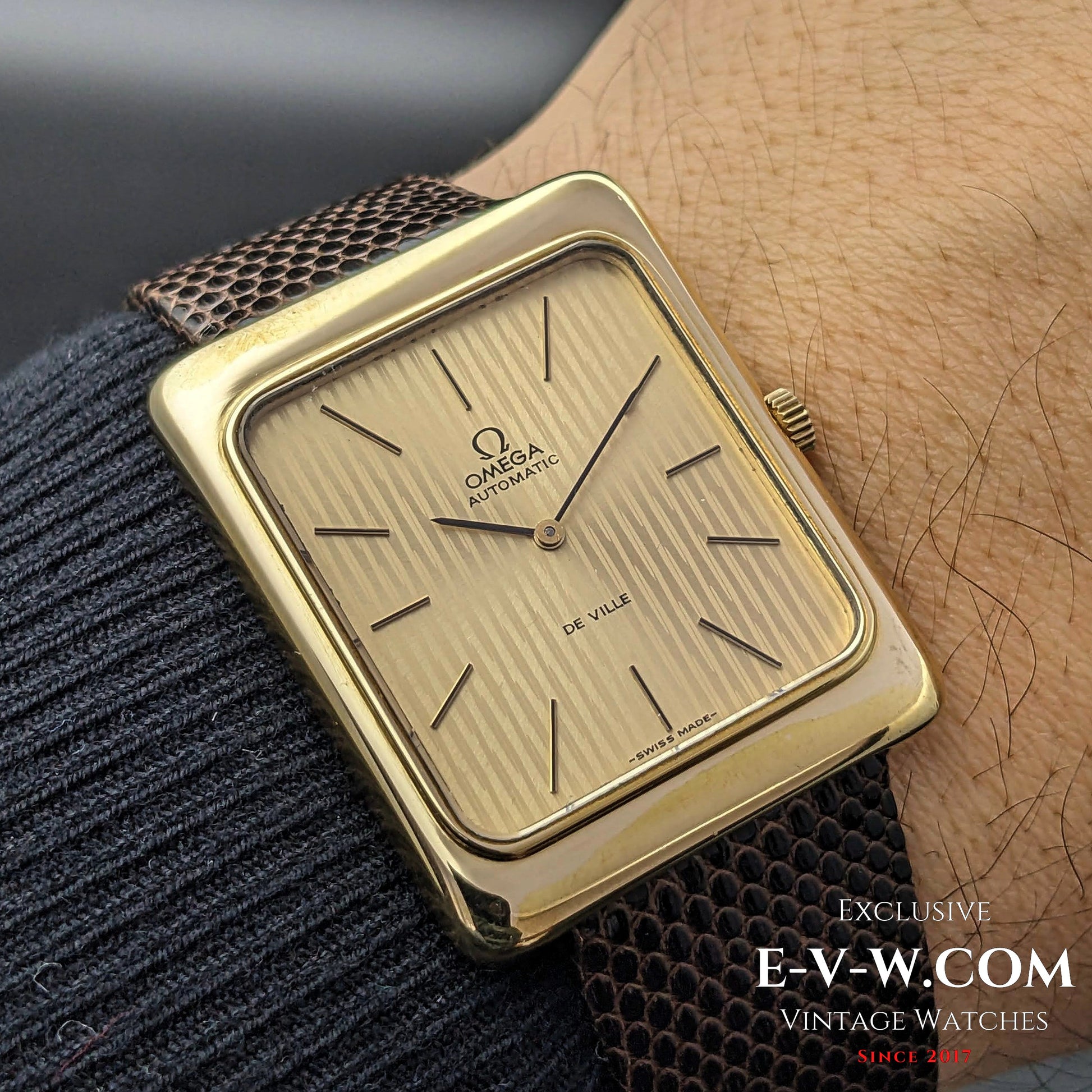 52 Years Old Vintage Omega DE VILLE / Jumbo / Very rare dial Ref, 1510046 / Cal. 710 / Vintage 1972