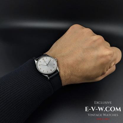 Omega Classic Vintage de 77 ans, réf. 2391-11 / Cal. 283 (famille 30T2) / Millésime 1947