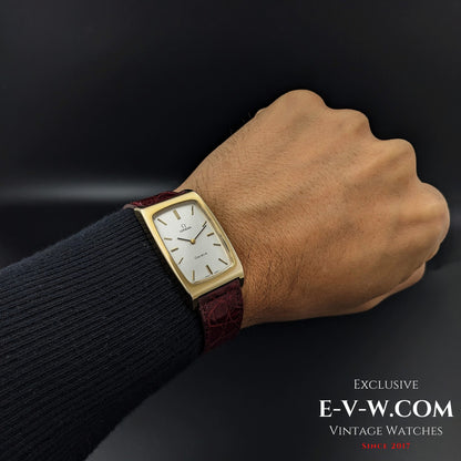 Omega Geneve Tank vintage plaquée or / Jumbo réf. 111010 / Cal. 620 / Année 1971