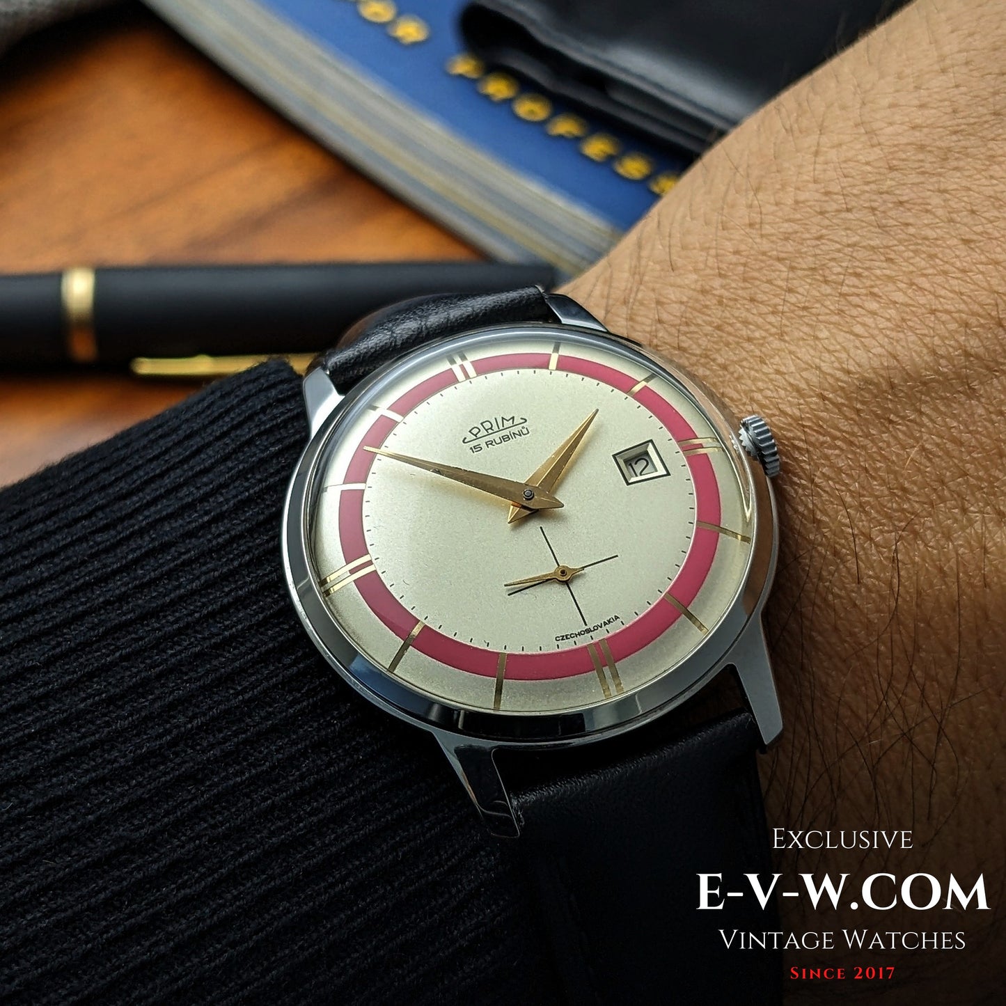 Années 1960 — PRIM — Cadran rose bicolore « œil de bœuf » — Cal. 521 — Vintage 1960 — Révisée