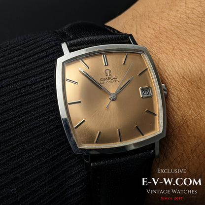 58 Years Old Vintage Omega Automatic / Cal. 565 / Vintage 1967