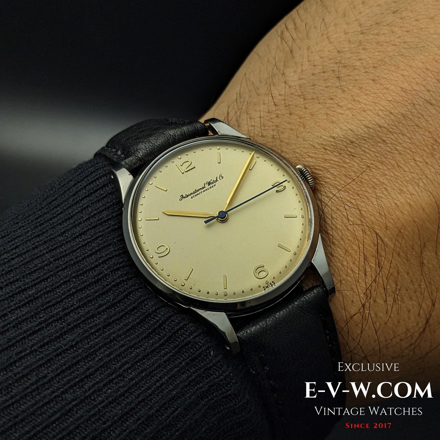 68 Years Old Vintage IWC Schaffhausen Classic 50's / Cal. 89 / Vintage 1957