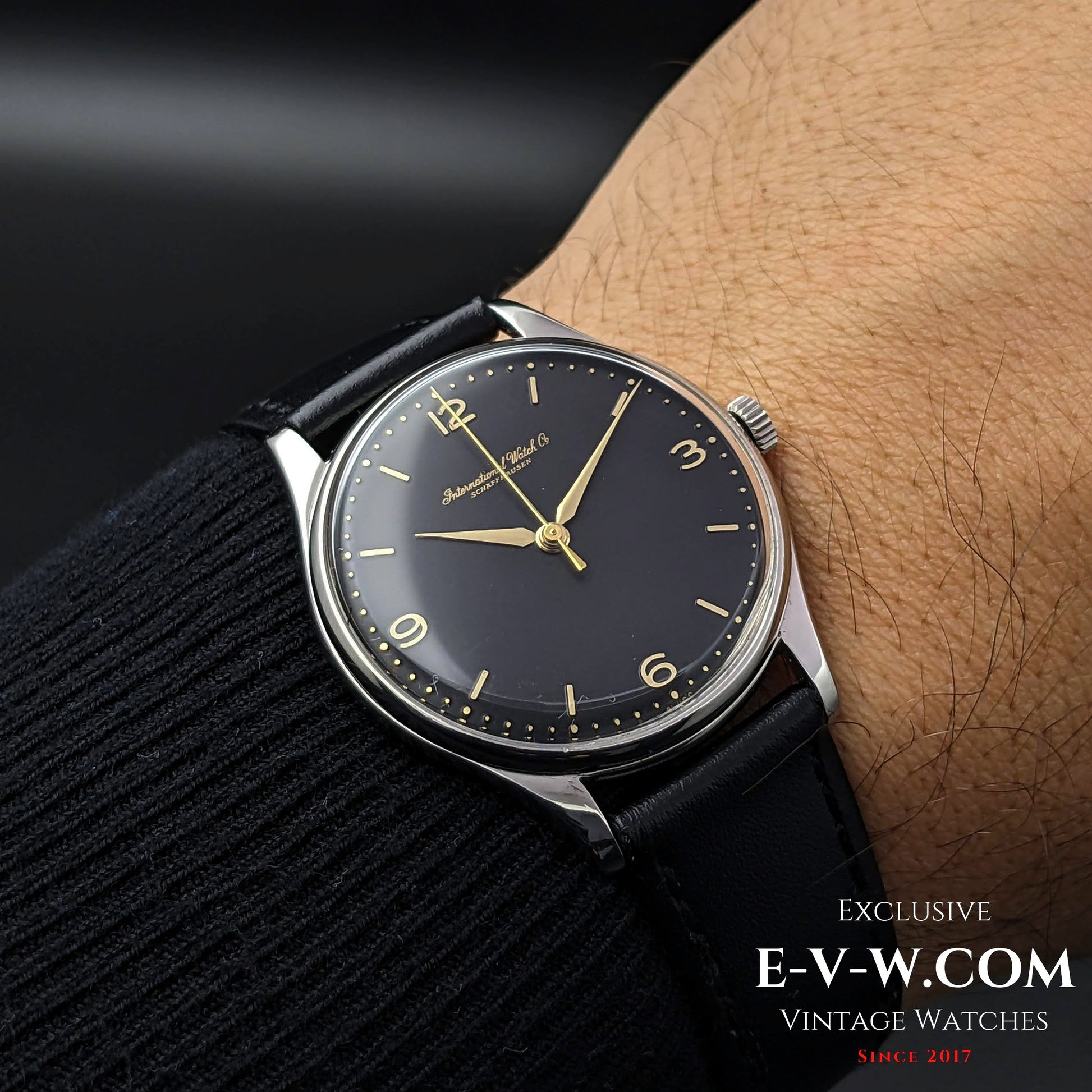 66 Years Old Vintage IWC Schaffhausen Black / Cal. 89 / Vintage 1957