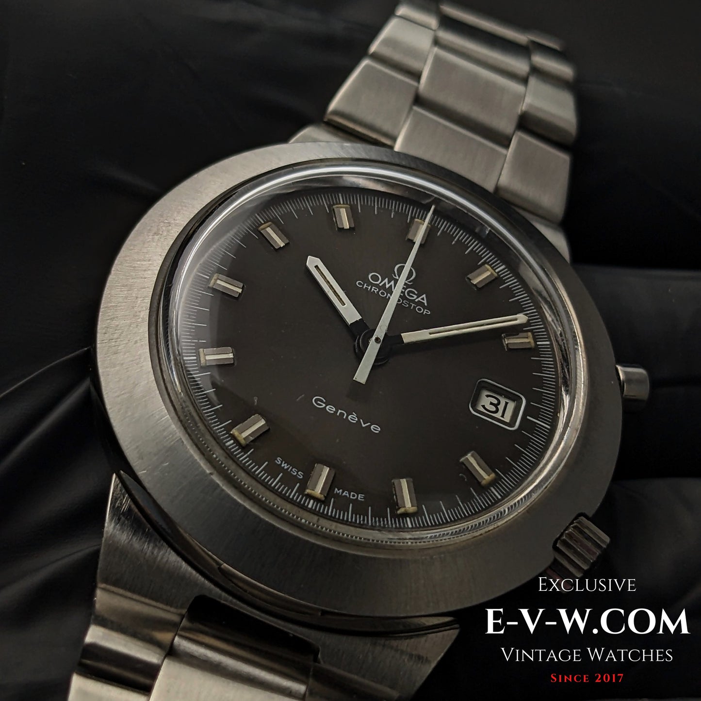 Omega Chronostop UFO vintage de 56 ans / Réf. 146012 / Cal. 920 / Année 1969 / Révisée 