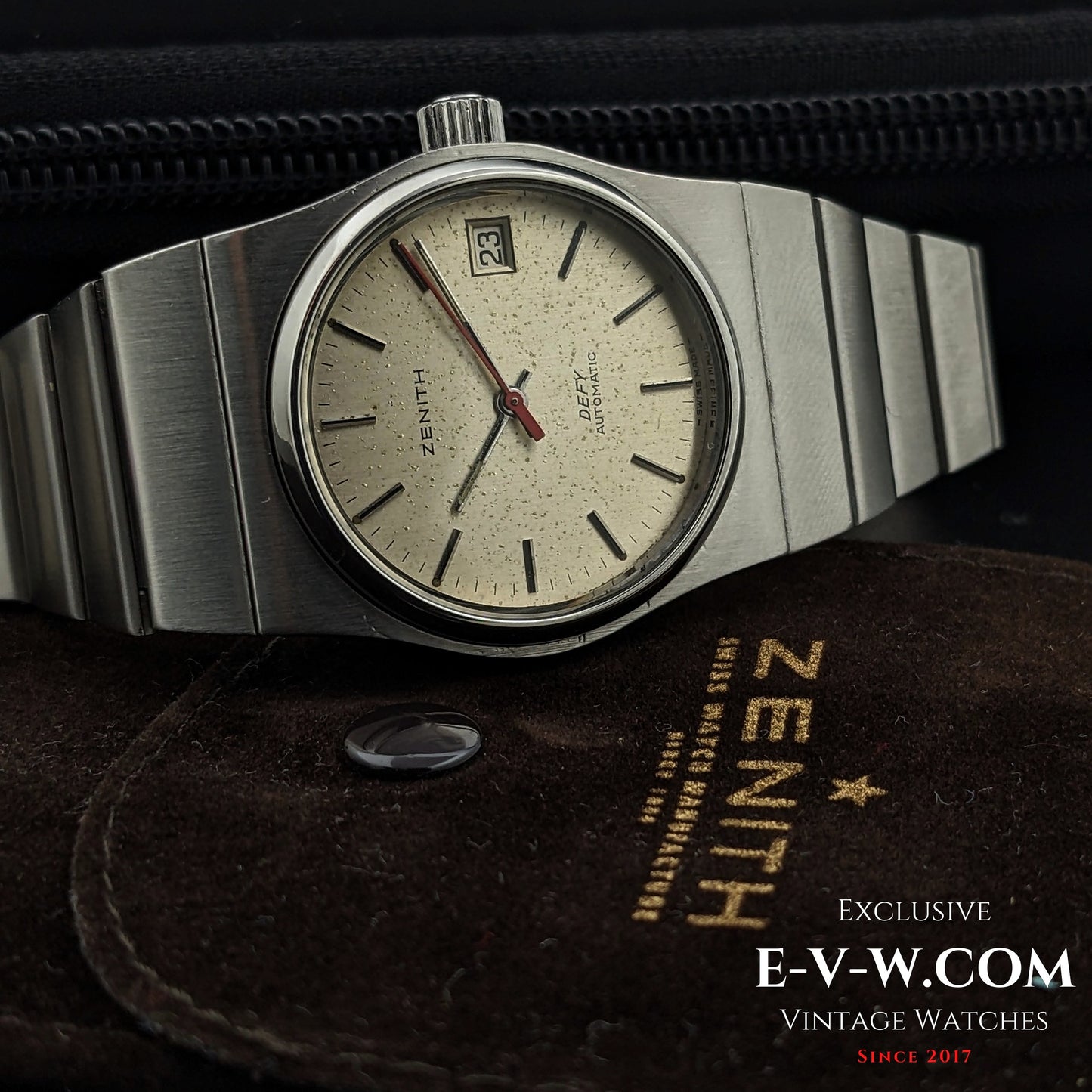 54 Years Old Vintage Zenith Defy Surf Automatic / Cal. 456 Vintage 1970