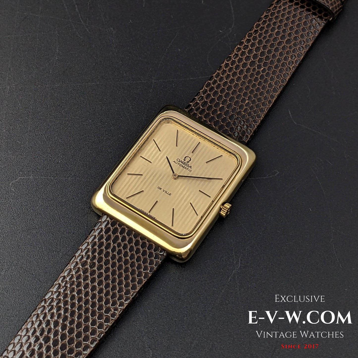 52 Years Old Vintage Omega DE VILLE / Jumbo / Very rare dial Ref, 1510046 / Cal. 710 / Vintage 1972