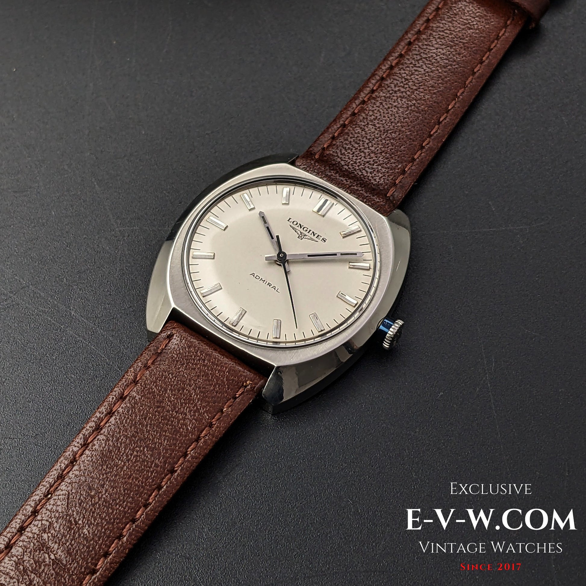 50 Vintage Longines Admiral Ref. 1559 1 / Cal. 6942 Vintage 1974