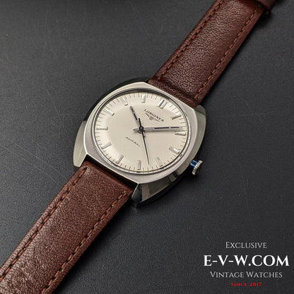 50 Vintage Longines Admiral Ref. 1559 1 / Cal. 6942 Vintage 1974