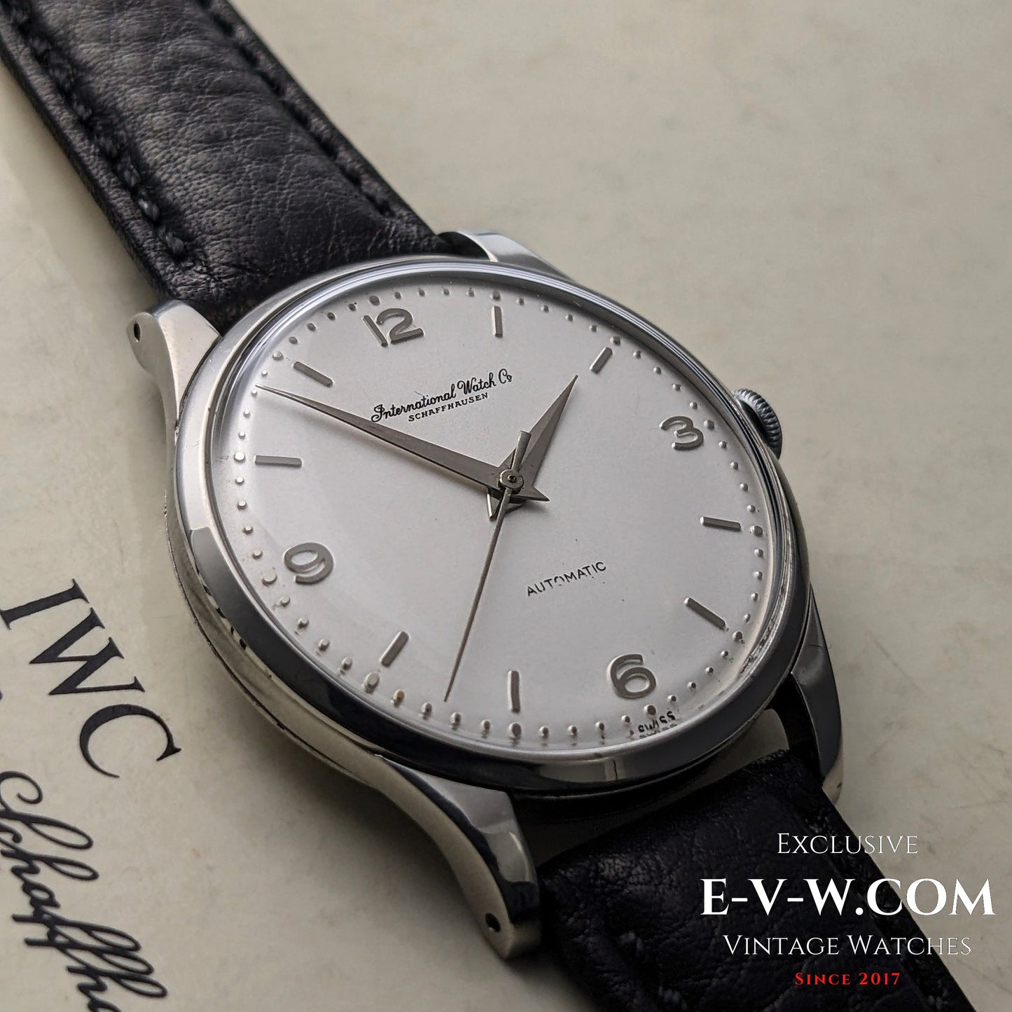 63 ans — IWC Schaffhausen — Automatique — Cal. 853 — Année 1962 — Révisée