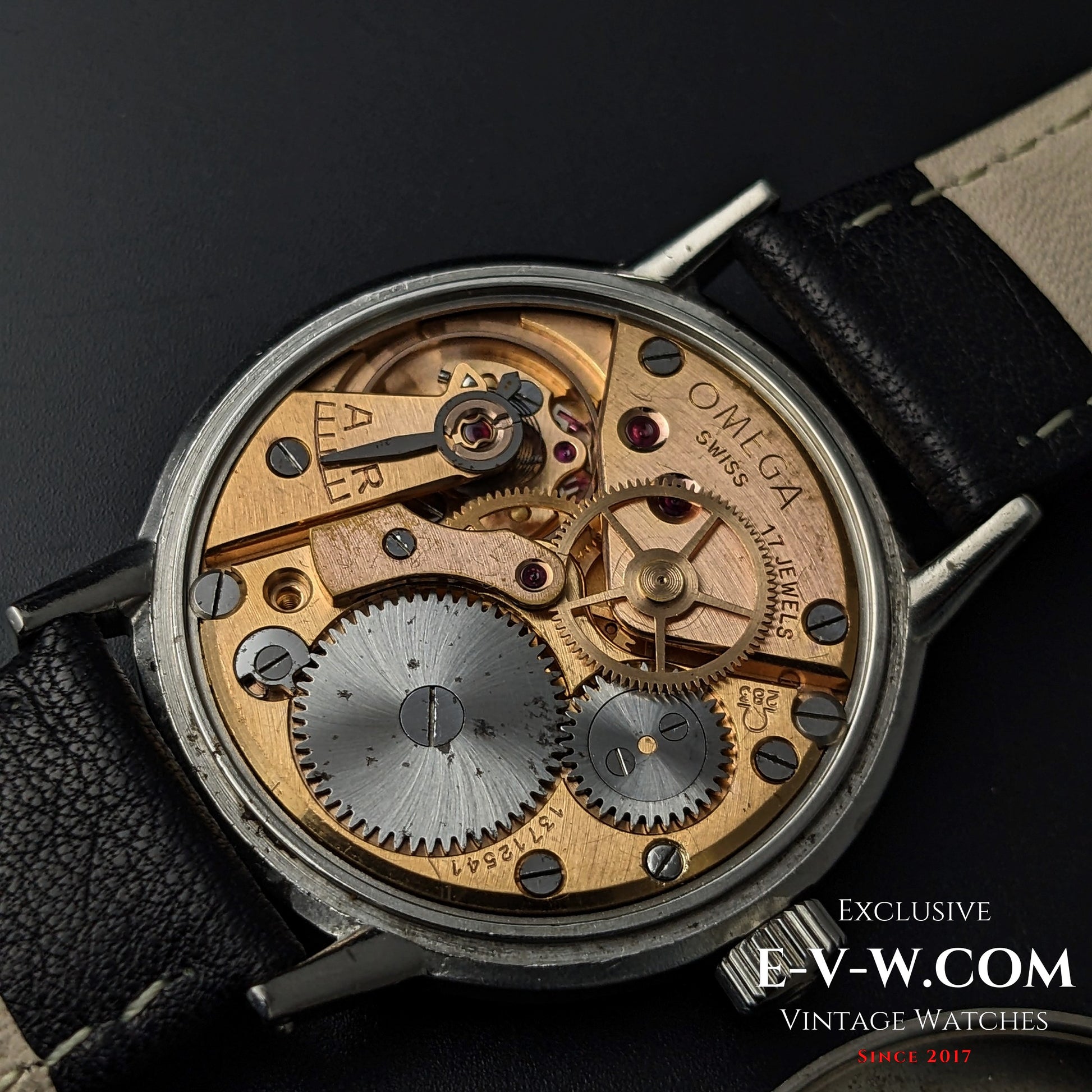 73 Years Old Vintage Omega Salmon Dial / Ref. 2348-7 / Cal. 283 (30T2) / Vintage 1952