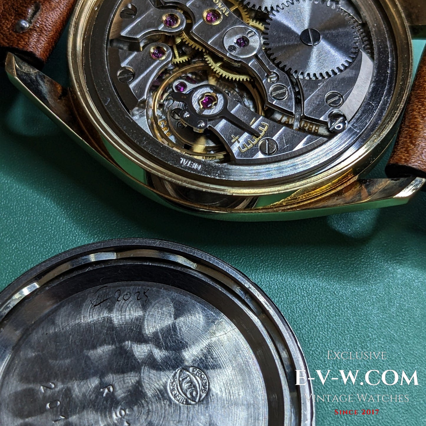 Montre habillée de luxe IWC Schaffhausen vintage de 56 ans | Réf. 910 | Cal. 89 | Année 1969 | Révisée