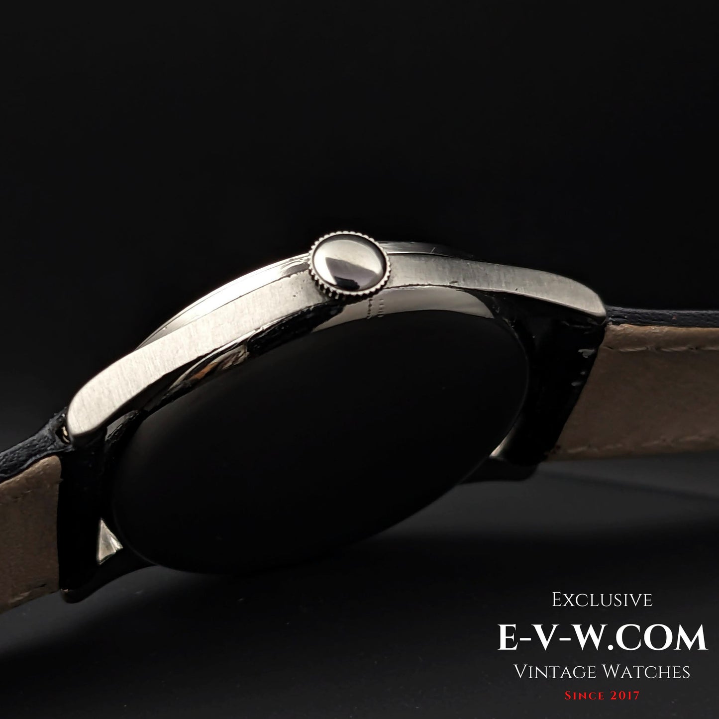 88 Years Old Vintage Omega FAB SUISSE / Cal. 26.5SOBT2 / Vintage 1935