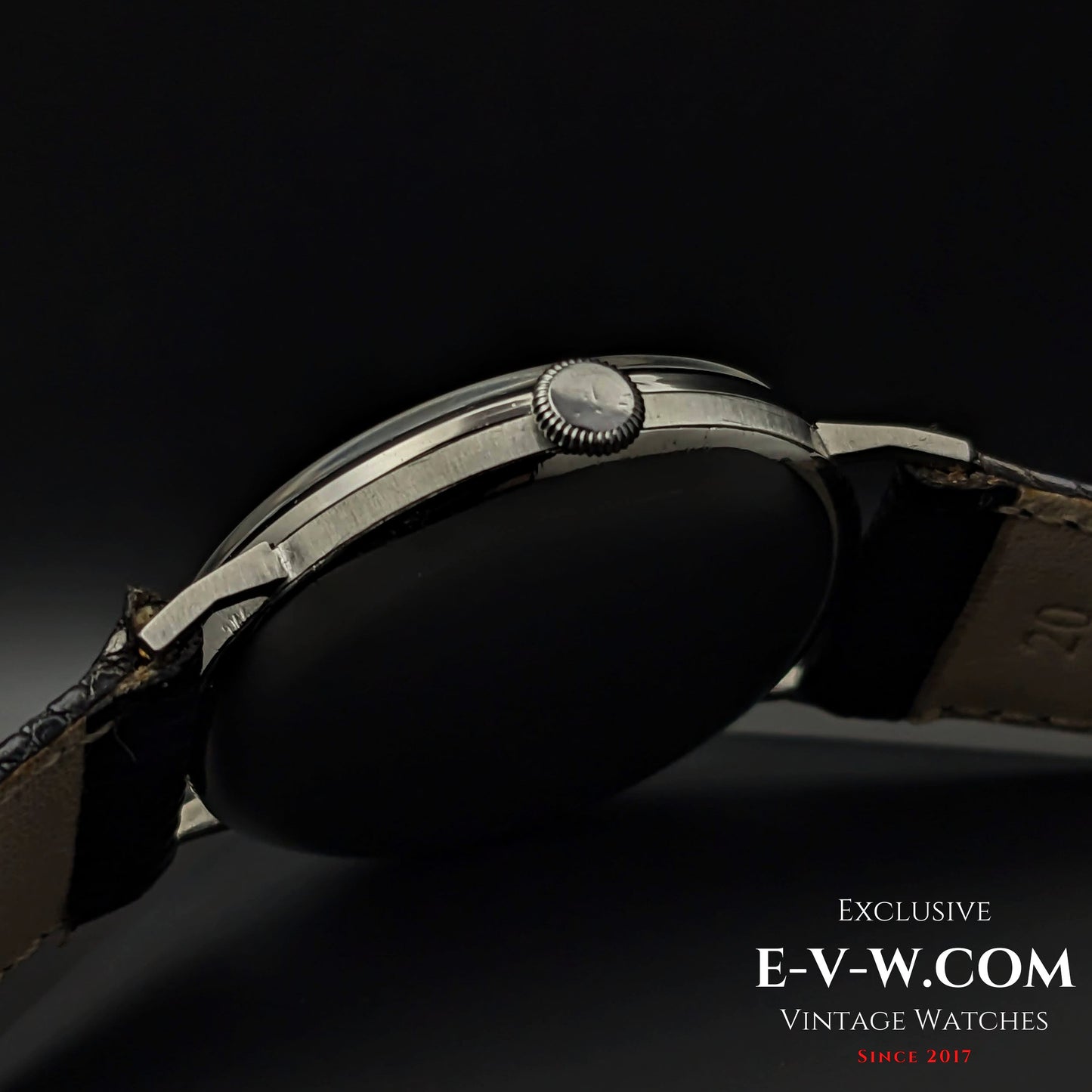 Montre IWC Schaffhausen vintage de 84 ans / Cal. 83 / Année de fabrication : 1939