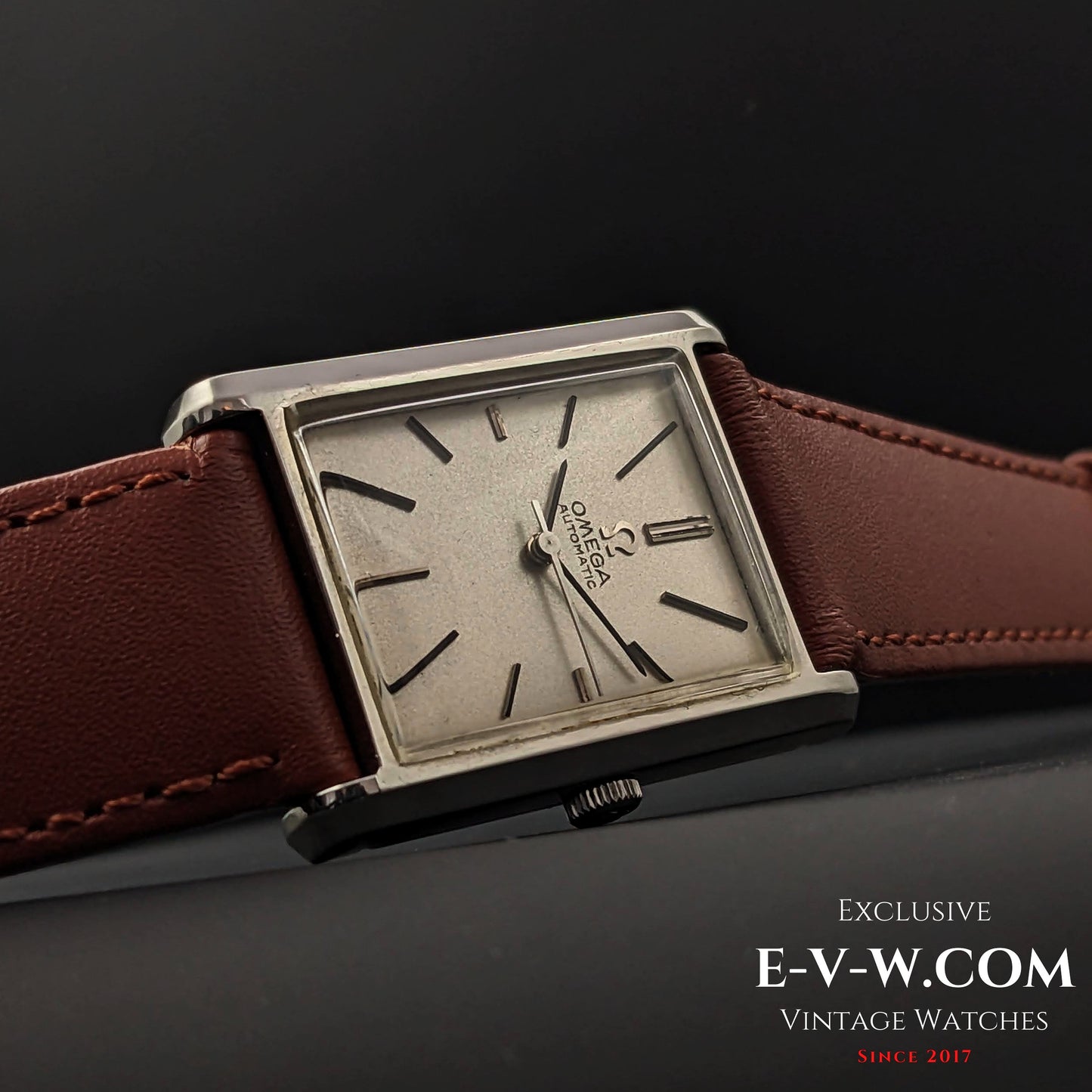 59 Years Old Vintage Omega Omega Automatic Tank / Art Deco Ref. 161013 / Cal. 671 / Vintage 1965