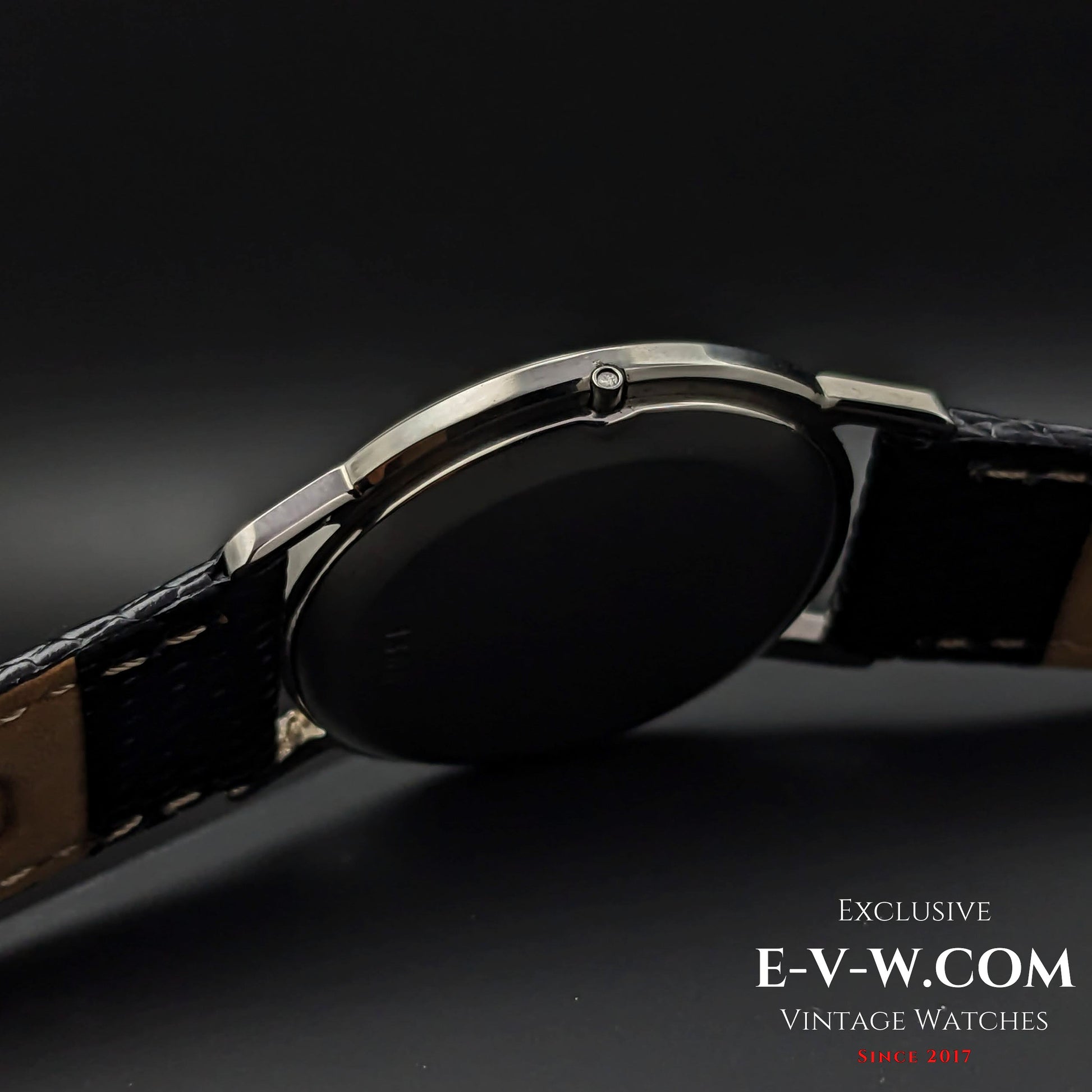 44 Years Old Vintage Omega DeVille QUARTZ Ref. 1910101 / Cal.1365 / 1979 Vintage