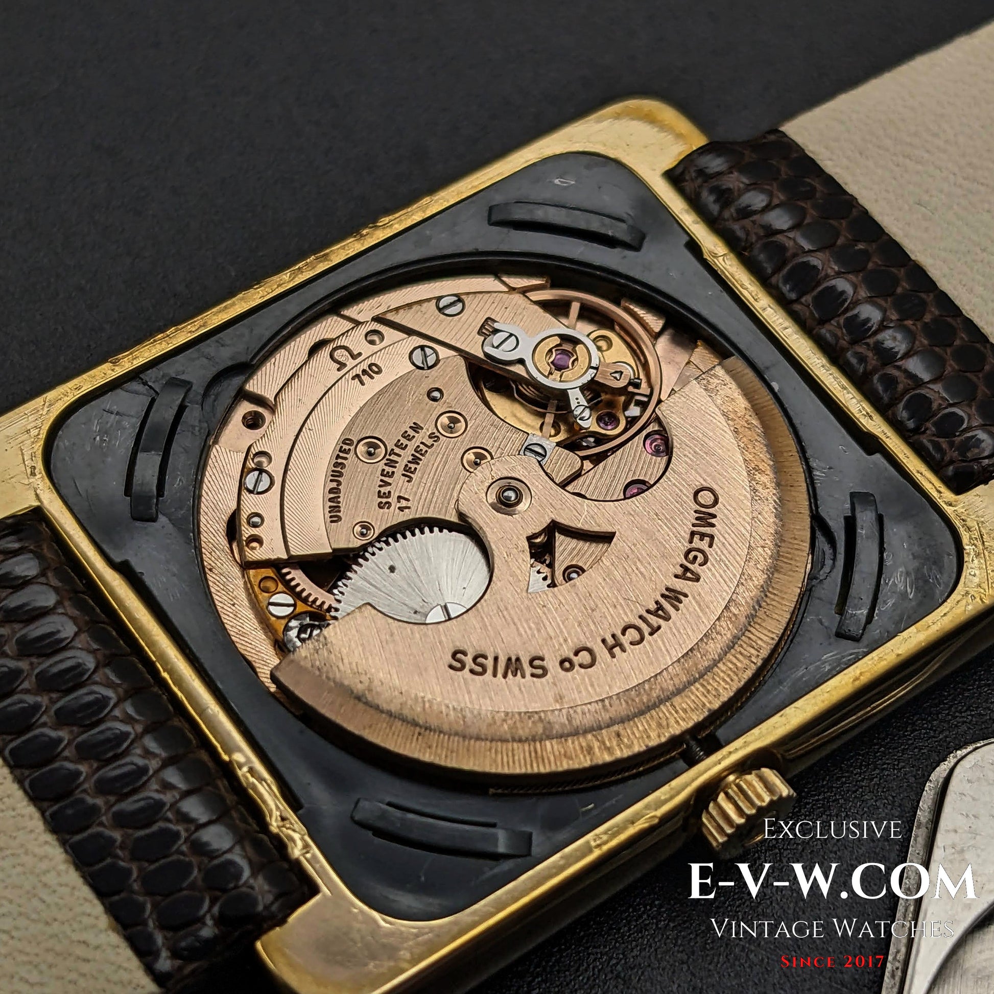 52 Years Old Vintage Omega DE VILLE / Jumbo / Very rare dial Ref, 1510046 / Cal. 710 / Vintage 1972