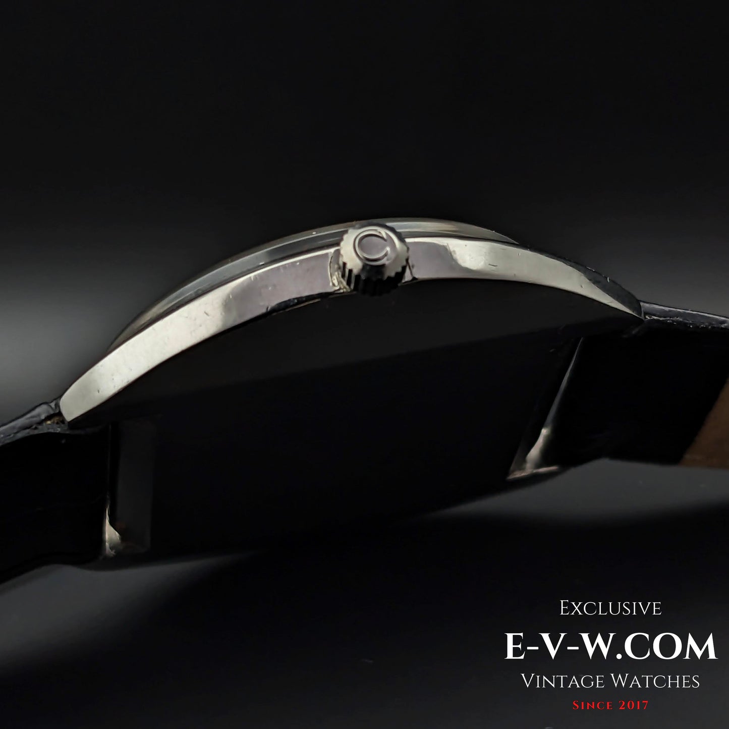 56 Years Old Vintage Omega Seamaster Ref. 136017 / Cal. 611 / Vintage 1967