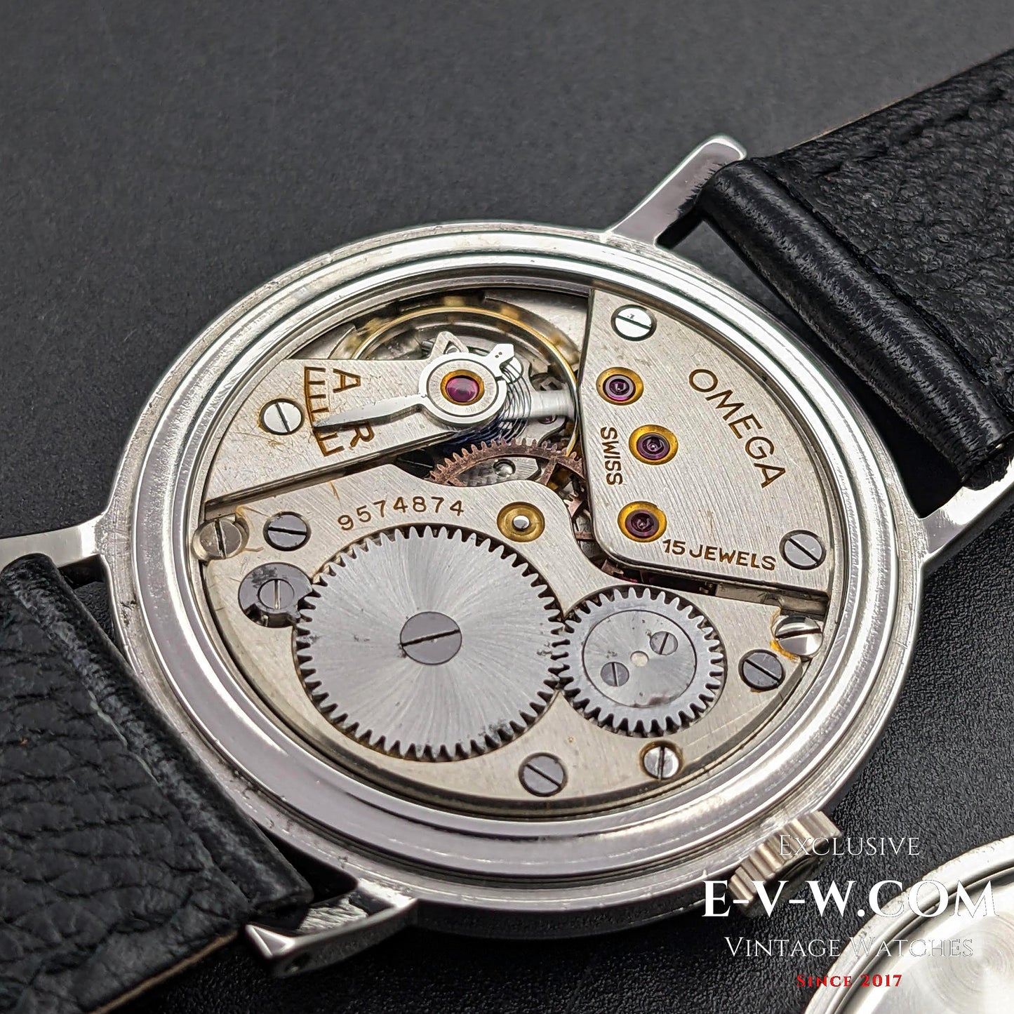 81 Years Old Vintage Omega Sector / Jumbo / WWII / Cal. 30T2 / Vintage 1943