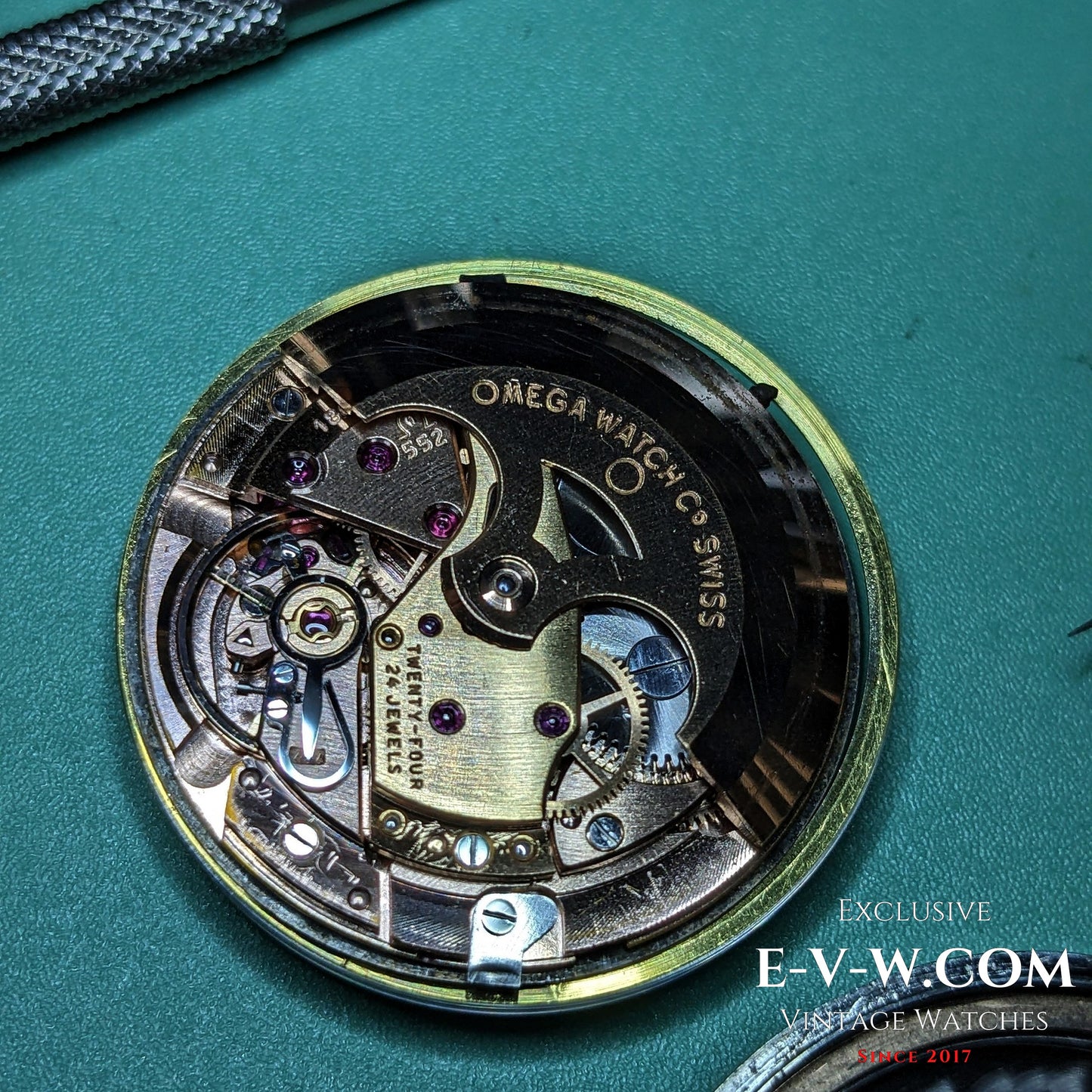 Omega Seamaster De Ville automatique vintage de 64 ans / Cadran rare à texture écorce / Réf. 14765 3SC / Cal. 552 / Année 1961