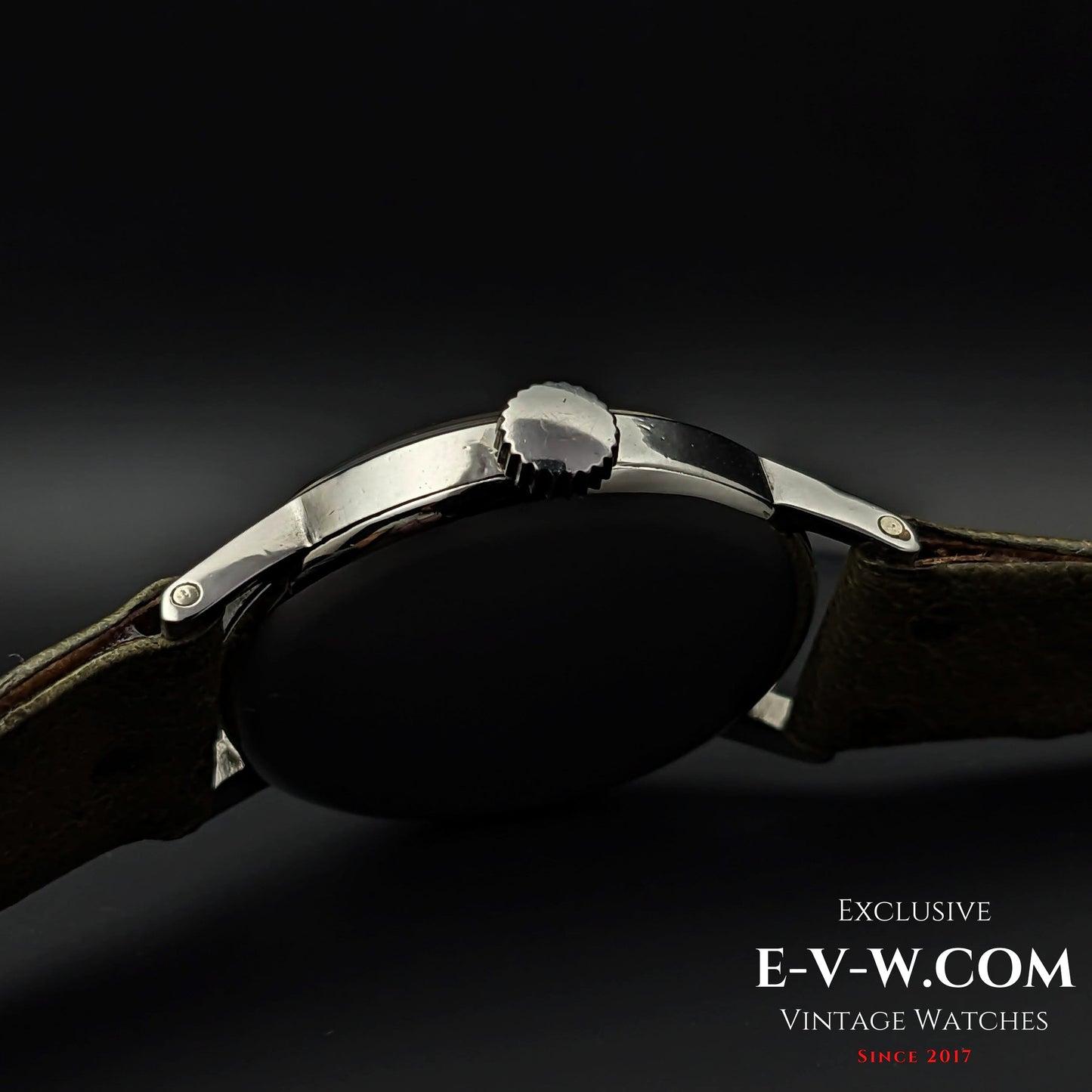 84 Years Old Vintage Omega Sector / Cal. 30T2 / Vintage 1939