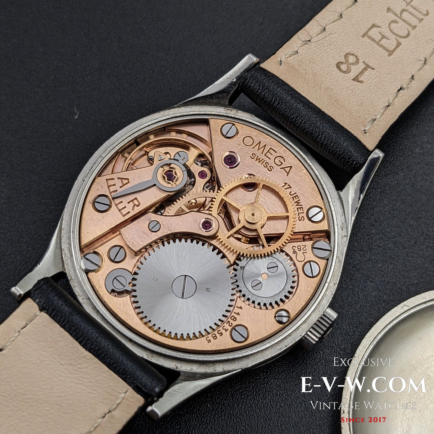 Omega Classic Vintage de 77 ans, réf. 2391-11 / Cal. 283 (famille 30T2) / Millésime 1947