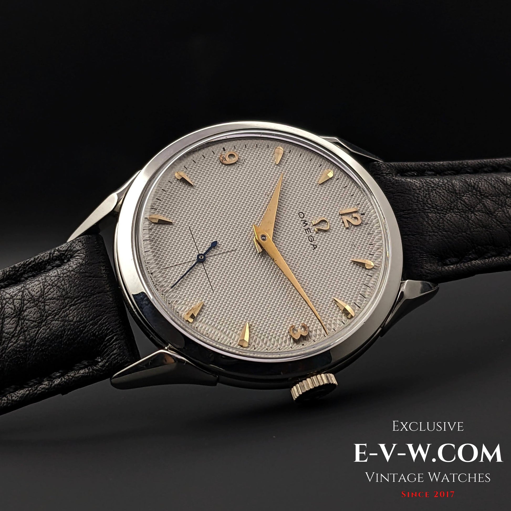 72 Years Old Vintage Omega Guilloche-Honeucomb Dial Ref. 2609 / Cal. 266 / Vintage 1952