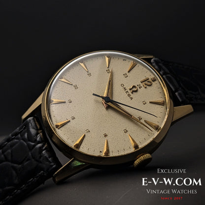 Omega vintage rare de 73 ans, cadran 24 heures / Réf. 2496-3SC / Cal. 283 (30T2) / Année 1952 / Révisée