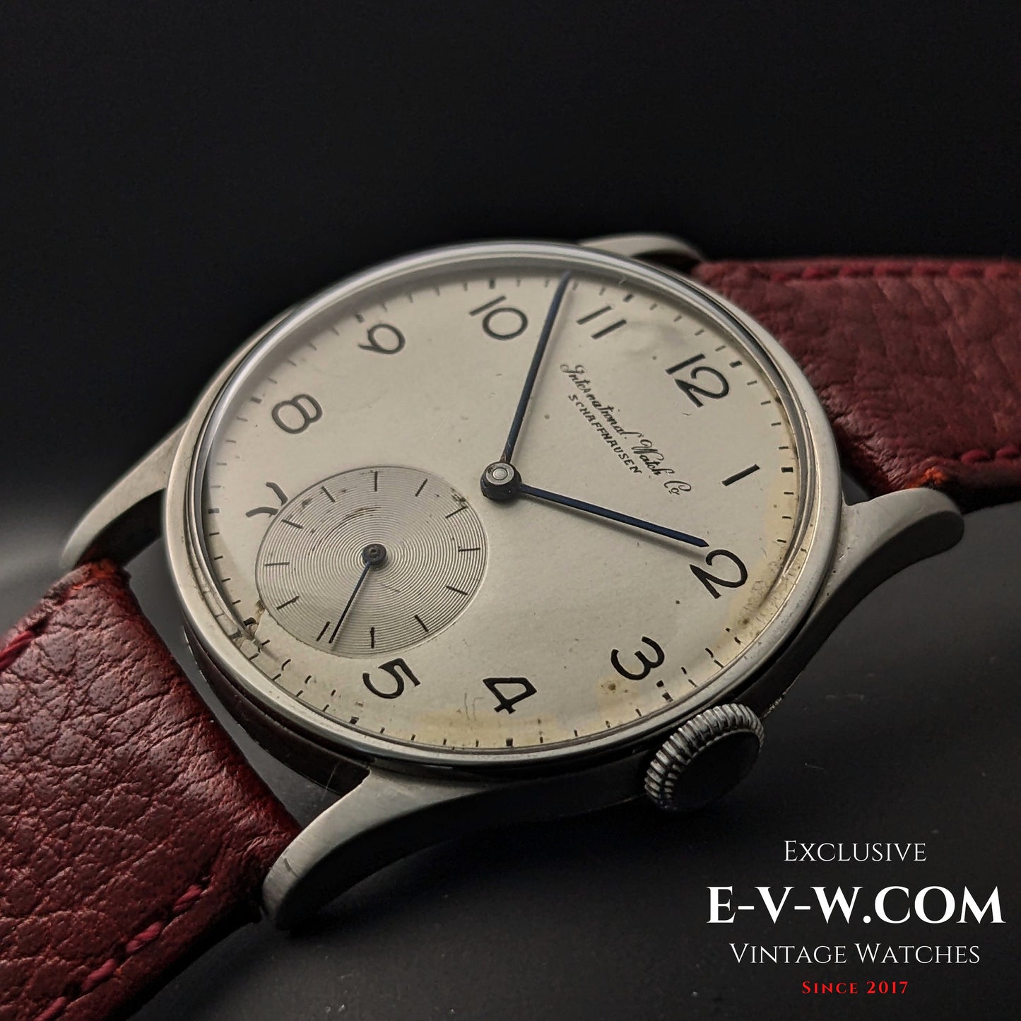 Montre de ville IWC Schaffhausen vintage (87 ans), modèle ancien civil | Cal. 83 | Année 1938 / Révisée