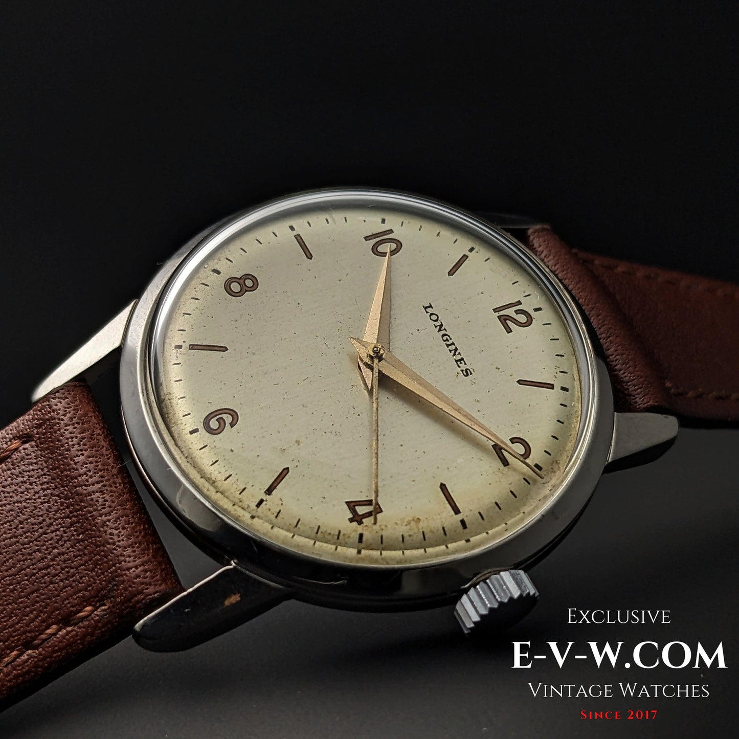 81 Years Old Vintage Longines Classic WWII / Ref. 7222-1 / Cal. 27M / Vintage 1944