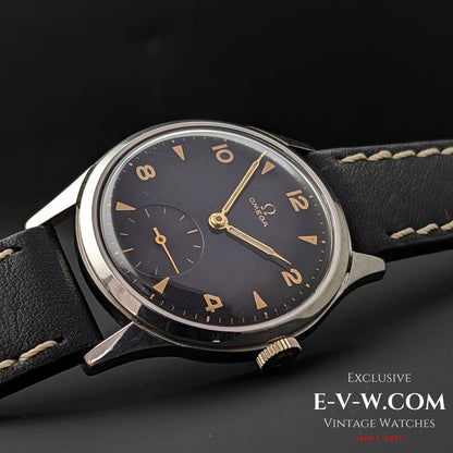 77 Years Old Vintage Omega Black Ref. 2622-1 / Cal. 265 (30T2) / Vintage 1947