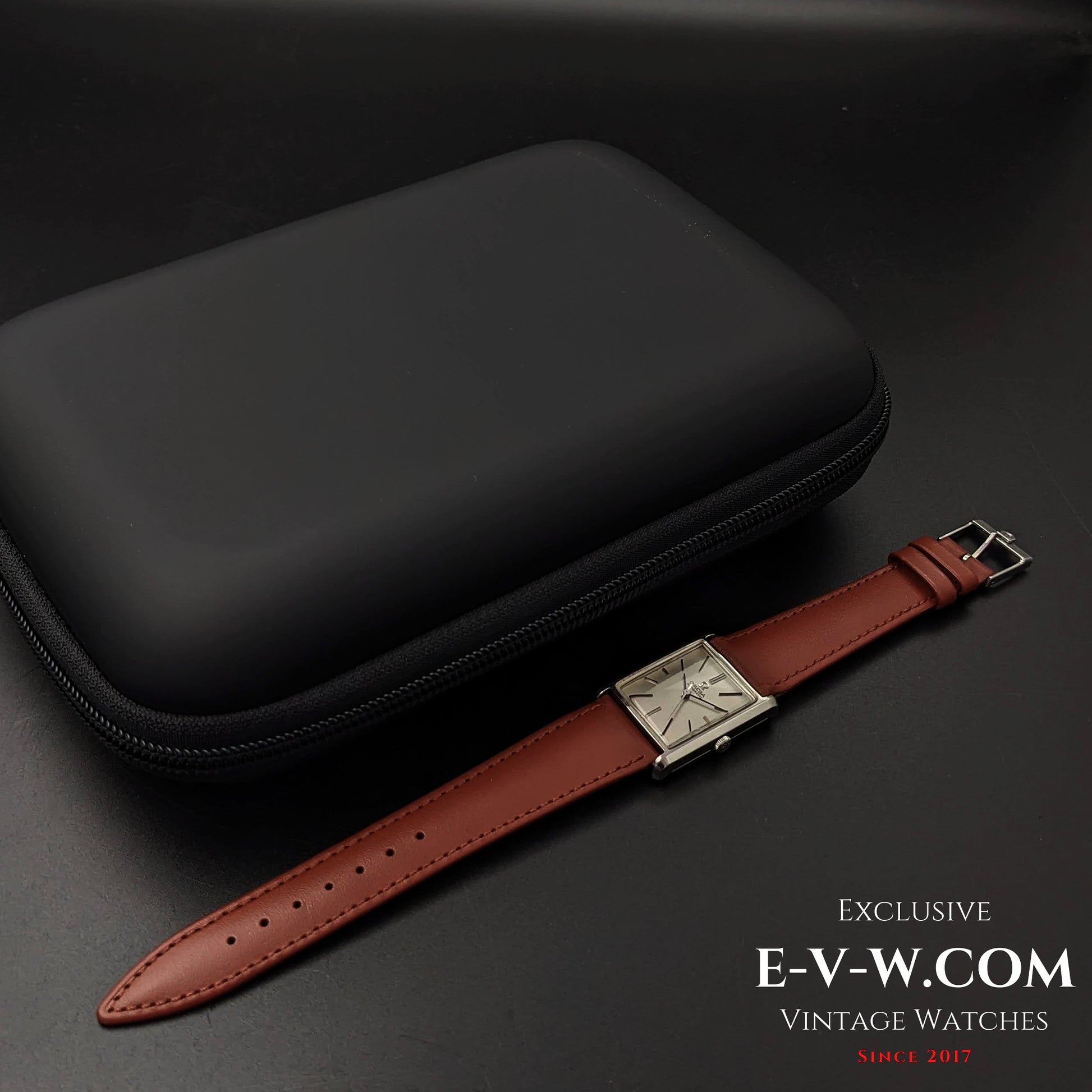 59 Years Old Vintage Omega Omega Automatic Tank / Art Deco Ref. 161013 / Cal. 671 / Vintage 1965