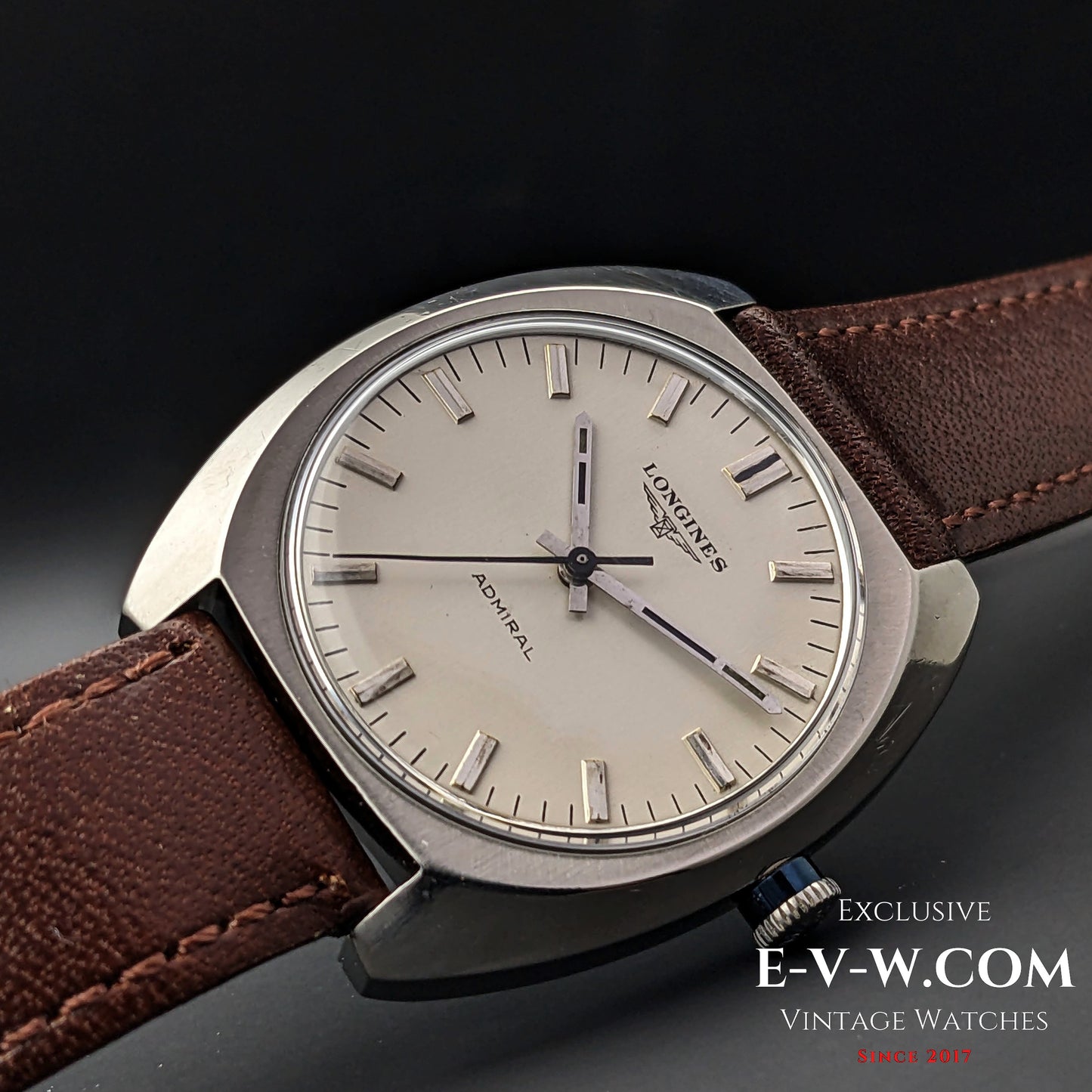 50 Vintage Longines Admiral Ref. 1559 1 / Cal. 6942 Vintage 1974