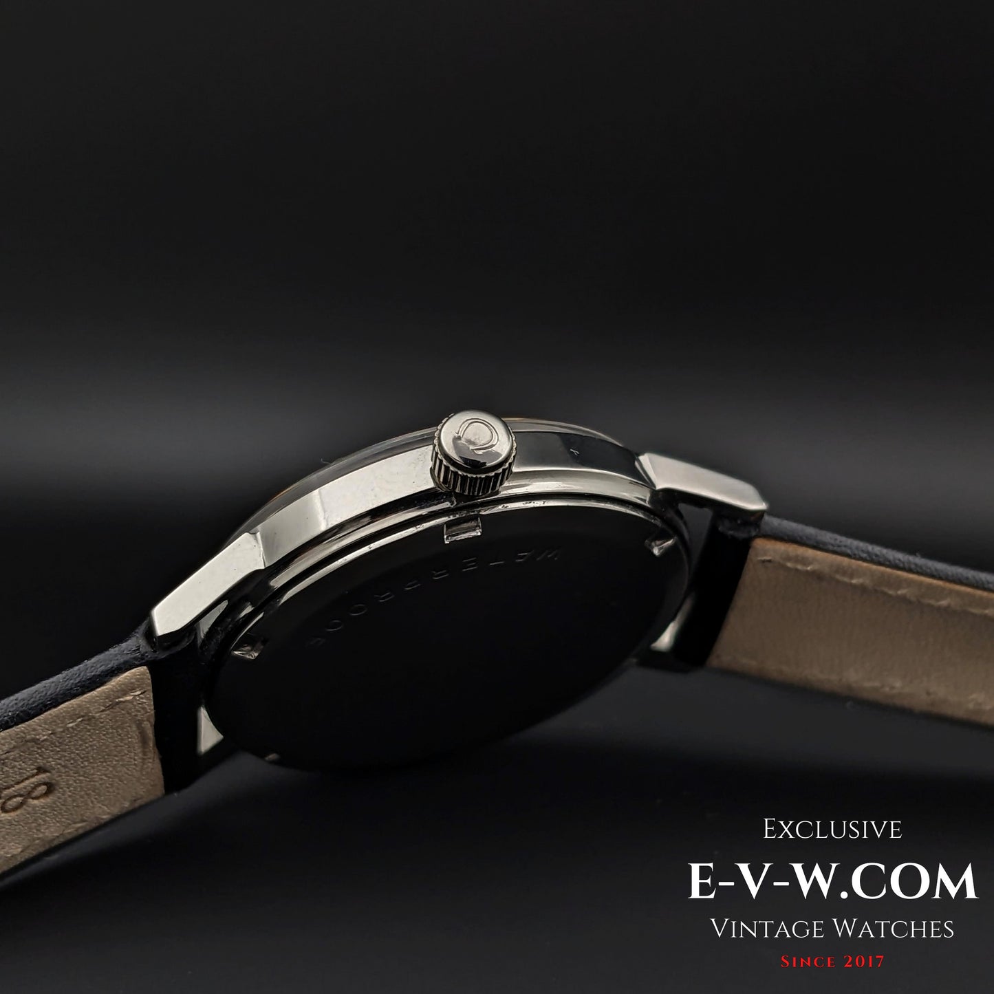 58 Years Old Vintage Omega Classic / Cal. 601 Vintage 1966