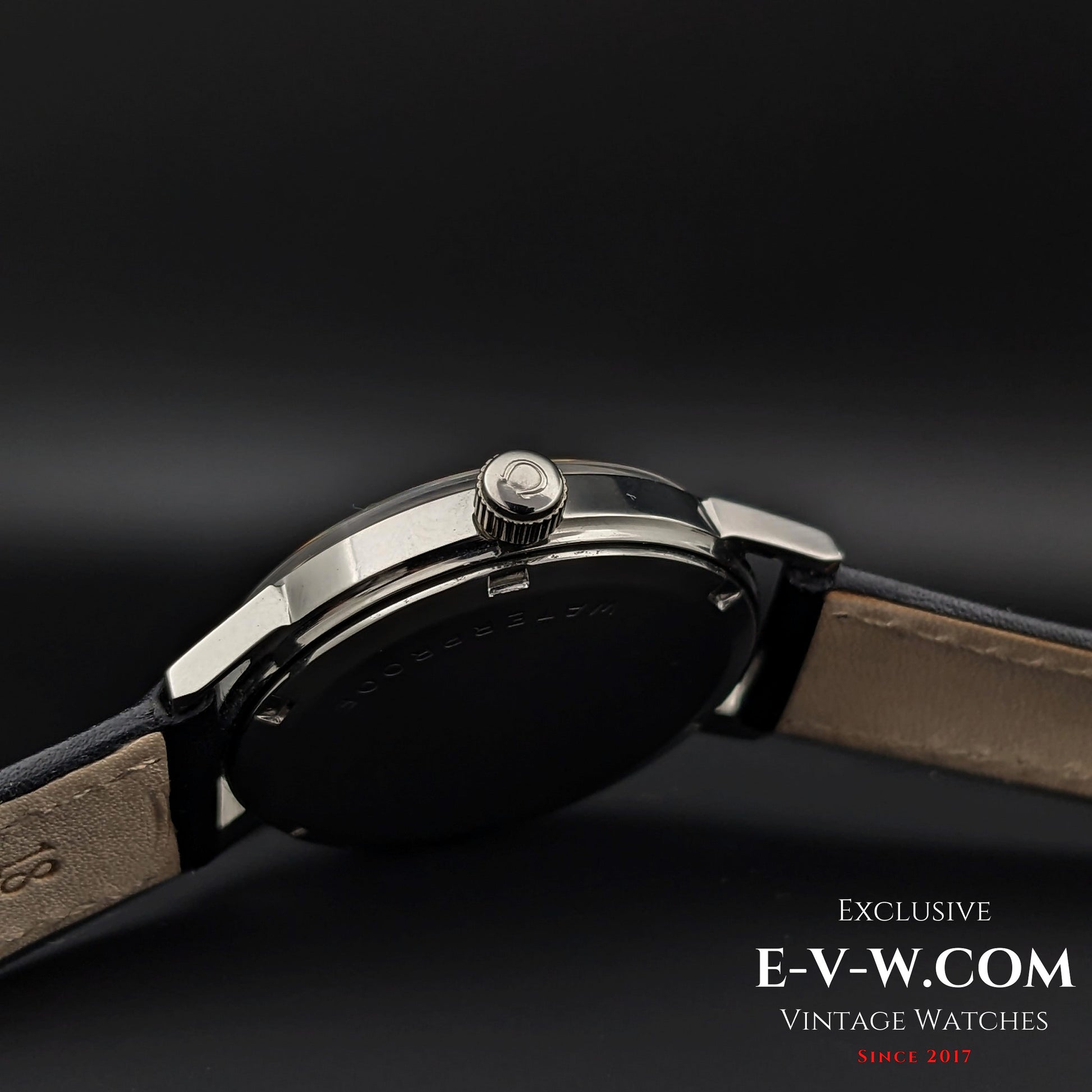 58 Years Old Vintage Omega Classic / Cal. 601 Vintage 1966