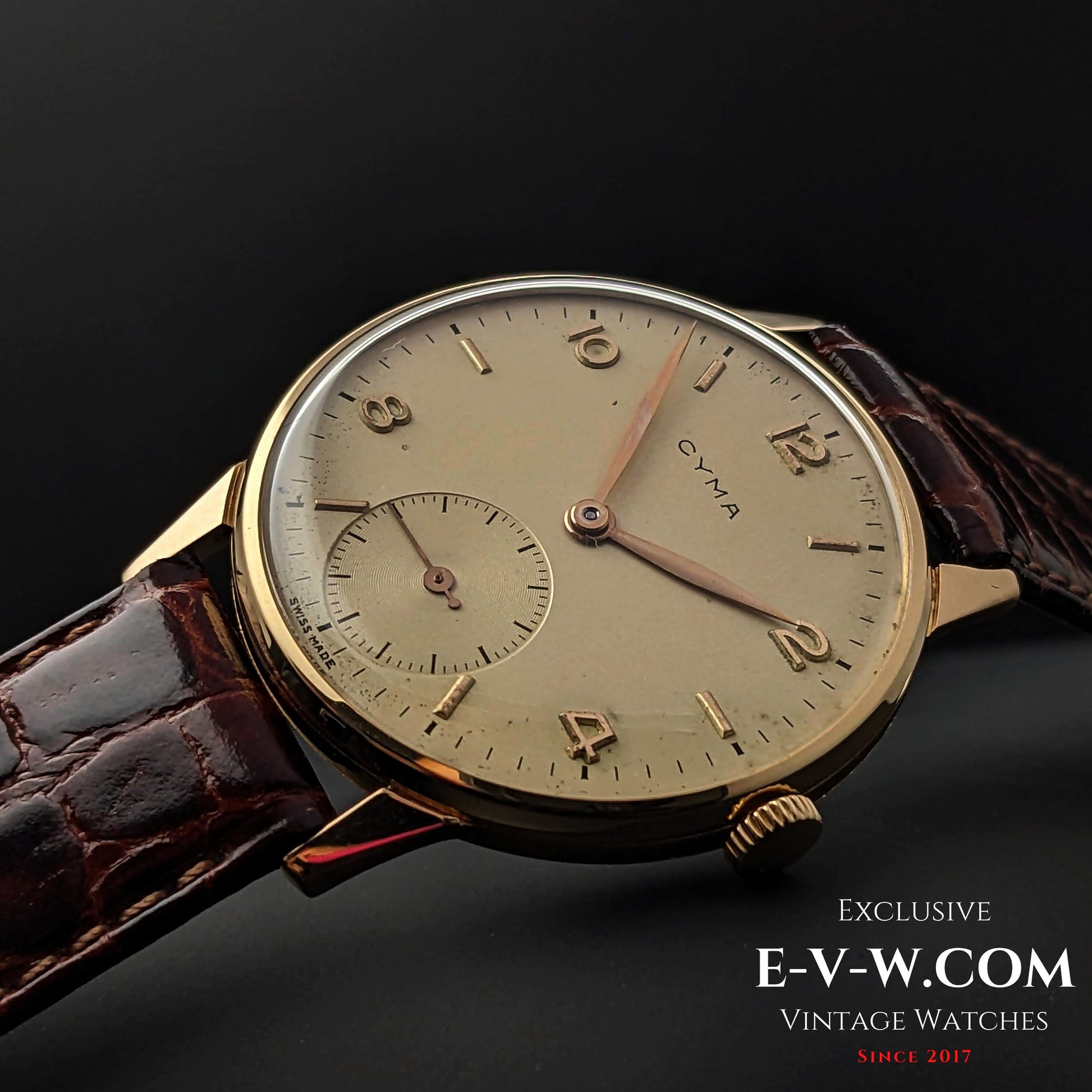 70 Years Old Vintage Cyma 18k Gold / Jumbo  / Cal.586 / Vintage 1950s