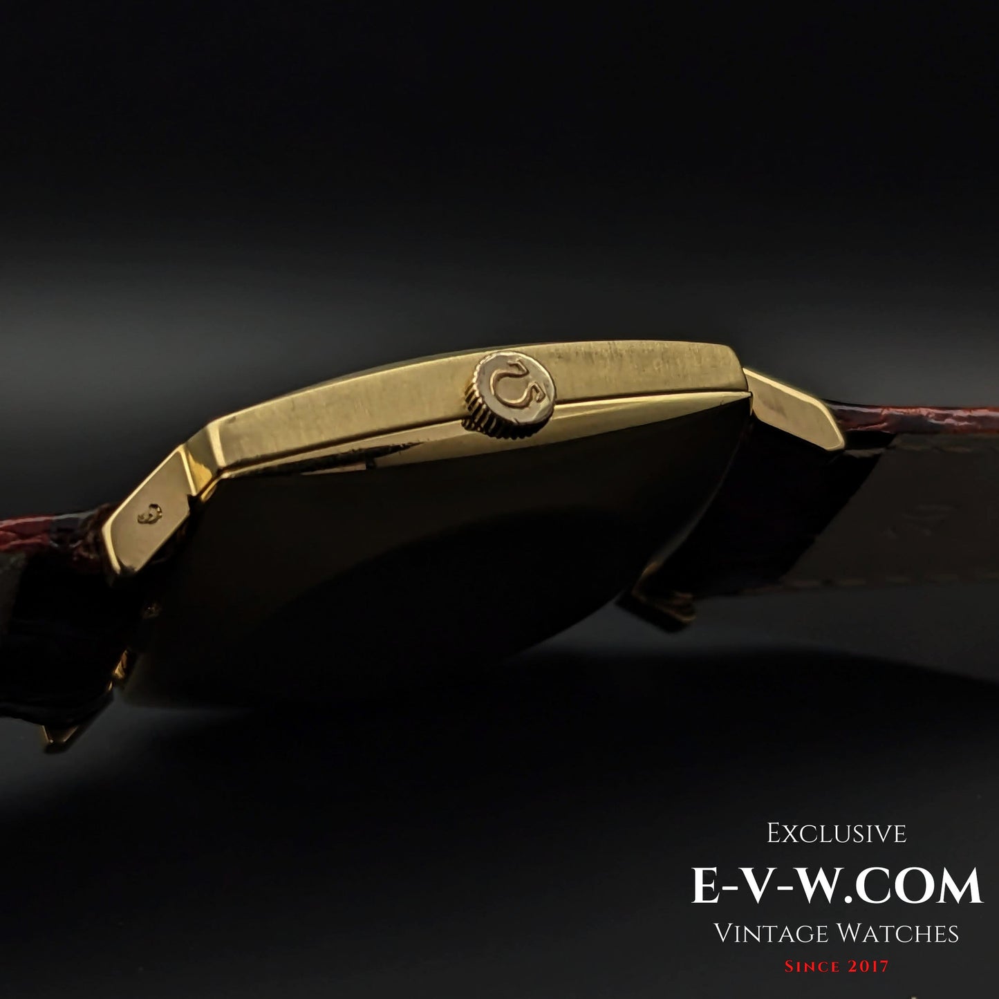 56 Years Old Vintage Omega De Ville Automatic / 18k Gold Ref. 1623501 / Cal. 565 / Vintage 1968