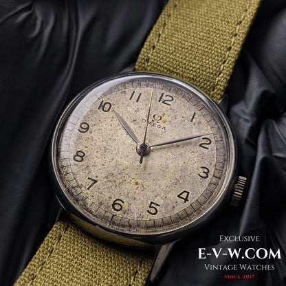 Environ 80 ans — Omega 30T2 Seconde Guerre mondiale « style Calatrava » | Réf. 2349/3 | Cal. 30T2 SC | Vers 1944 | Révisée 