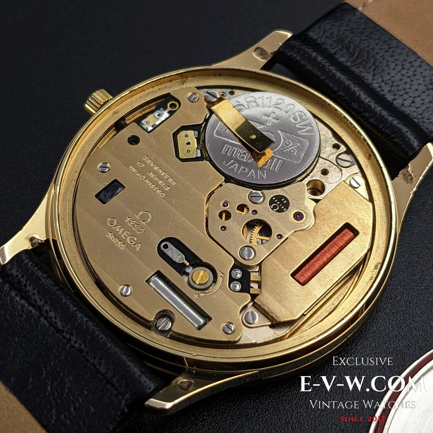 45 Years Old Vintage Omega DeVille / Ref 1960164  / Cal.1332 / Vintage 1978