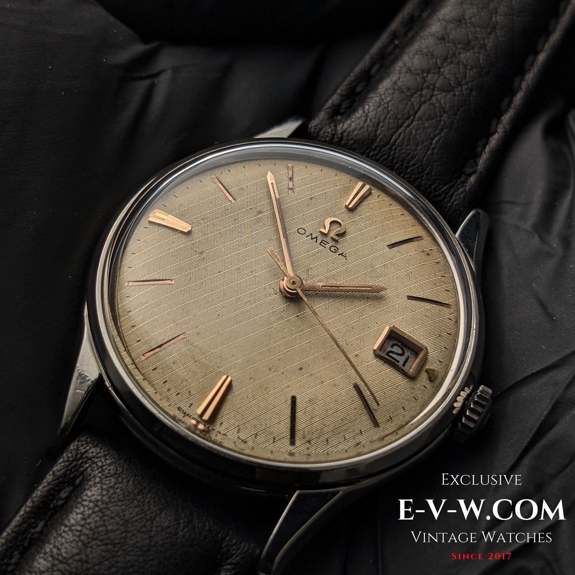 62 Years Old Vintage Omega Guilloche Dial / Ref. 14794 62 SC / Cal. 610 / Vintage 1963