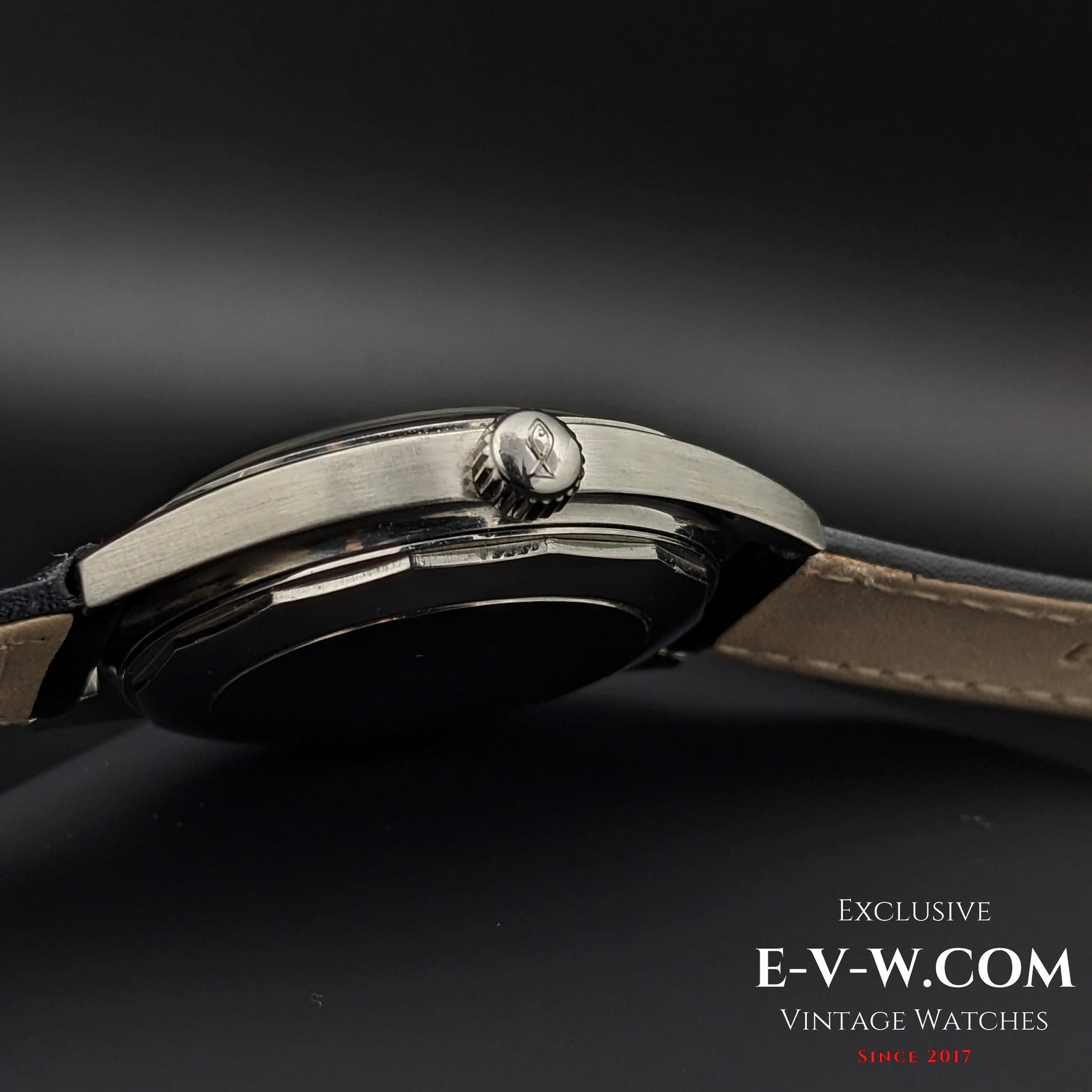 50 Vintage IWC Schaffhausen Yacht Club / Cal. 89 Vintage 1974