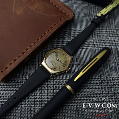 Montre Omega Art Déco à plaque dorée, 96 ans | Calibre 26,5 SOB | Modèle 1929 | Révisée