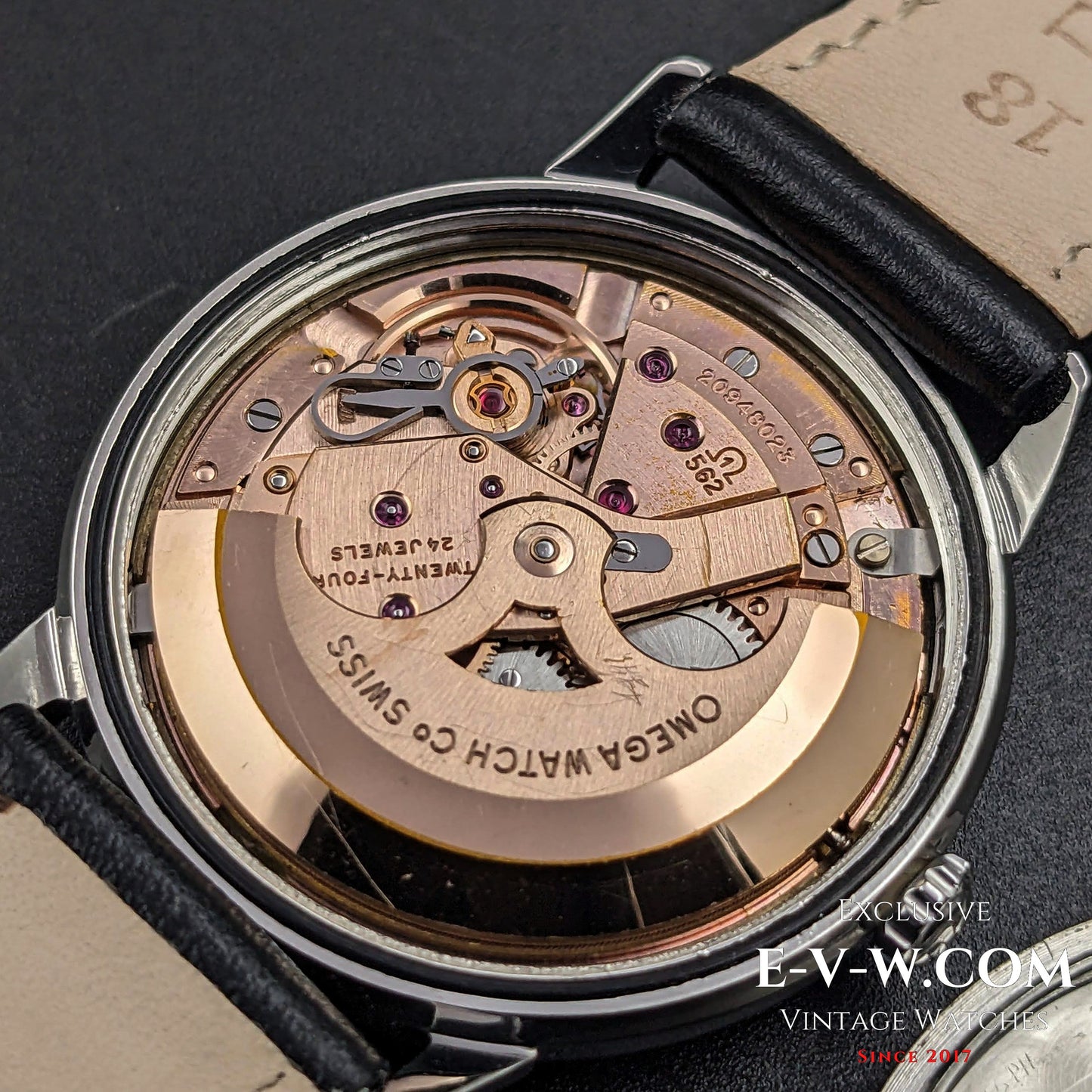 Omega Seamaster vintage de 60 ans, réf. 166001 / Cal. 562 / Année 1963