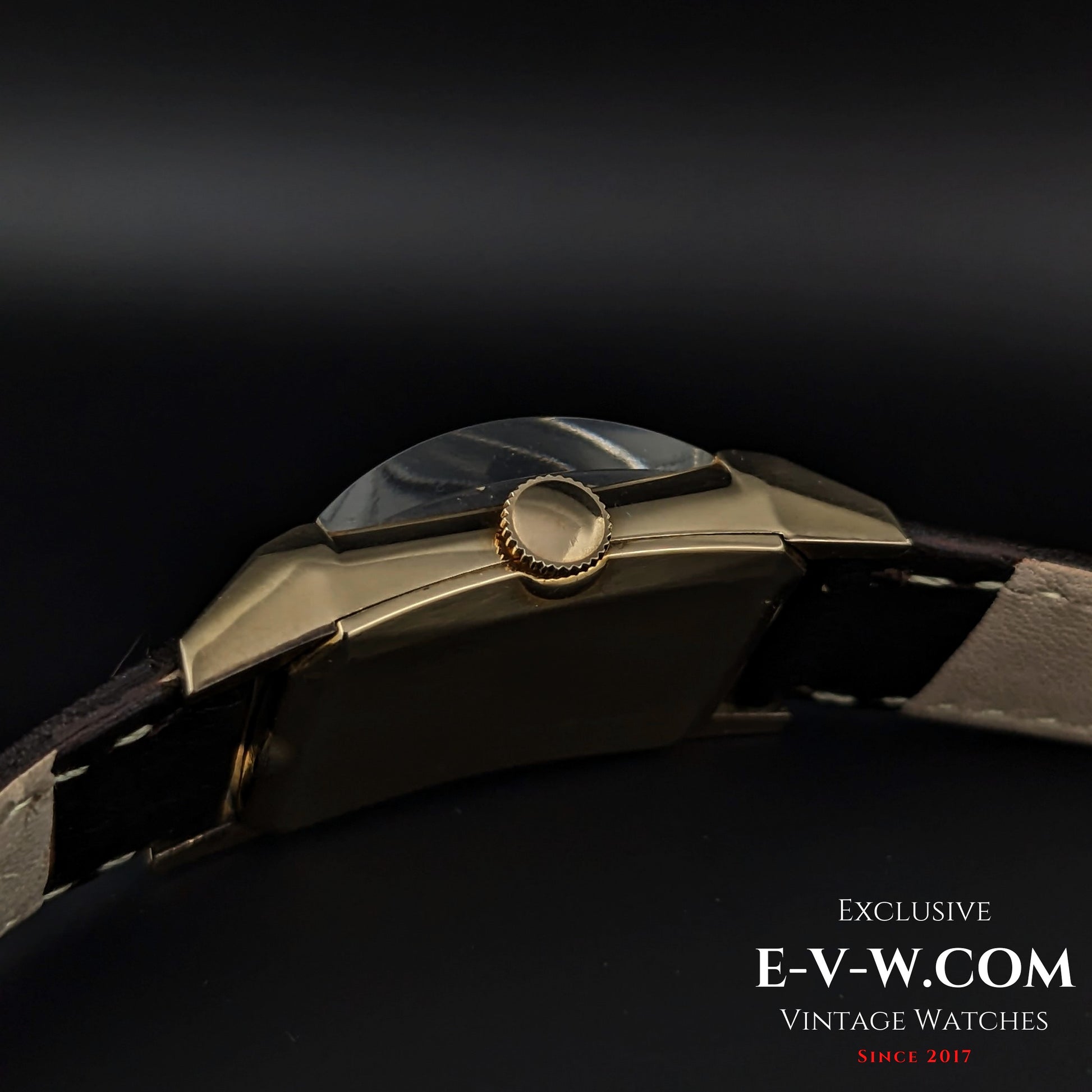 94 Years Old Antique Jaeger-LeCoultre Tank unique cristal Art Deco  Cal. 11LO Vintage 1930#e-v-w.com