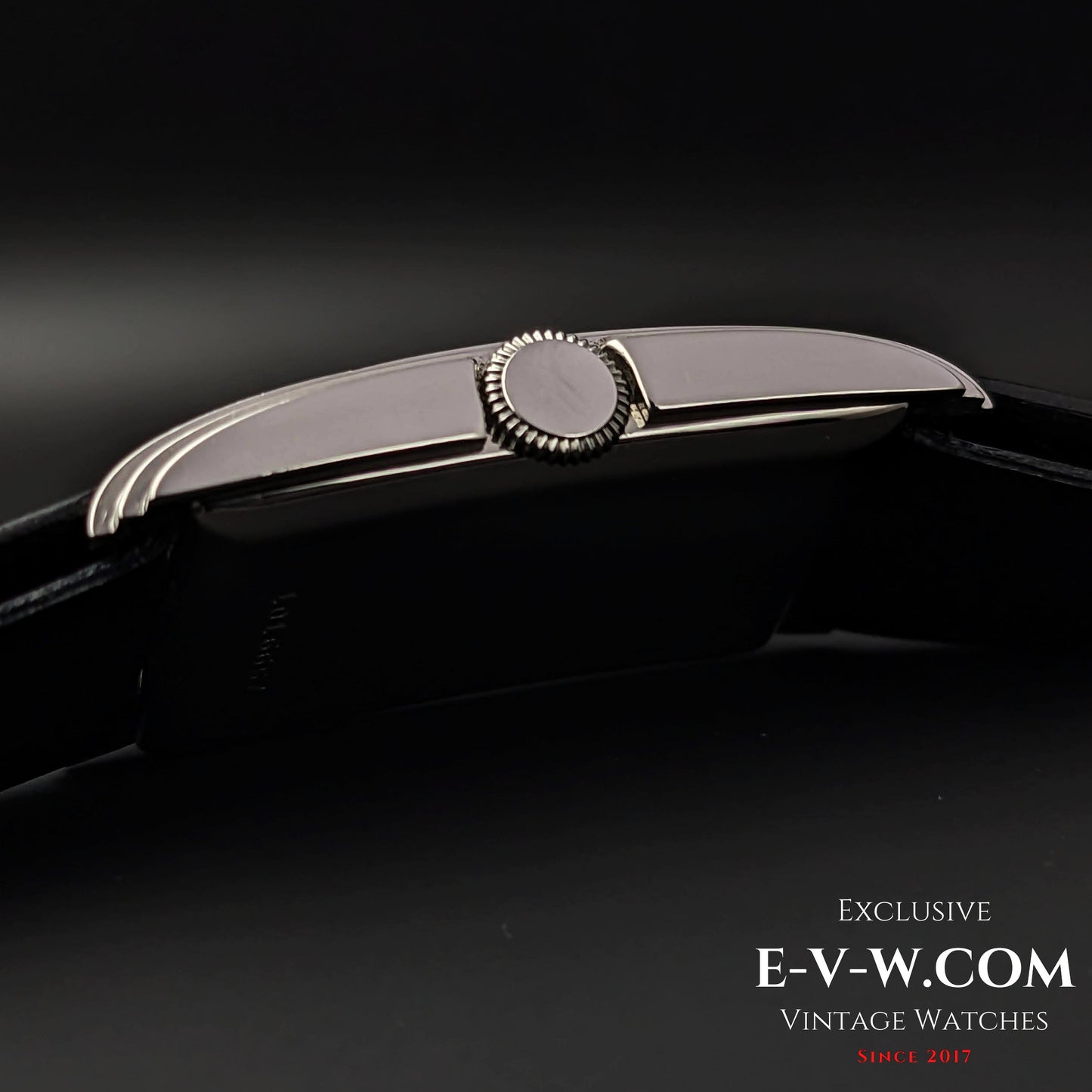 95 Years Old Antique IWC Schaffhausen Very rare / Art Deco Tank / Cal. 87 / Antique 1929