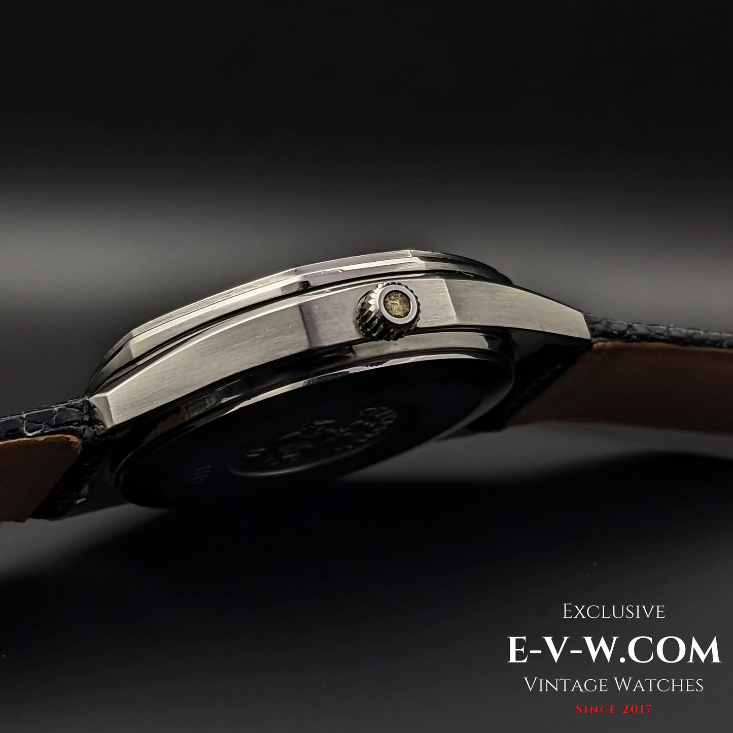 46 Years Old Vintage Omega Seamastar Qurtz 1960125 / Cal. 1342 / Vintage 1978