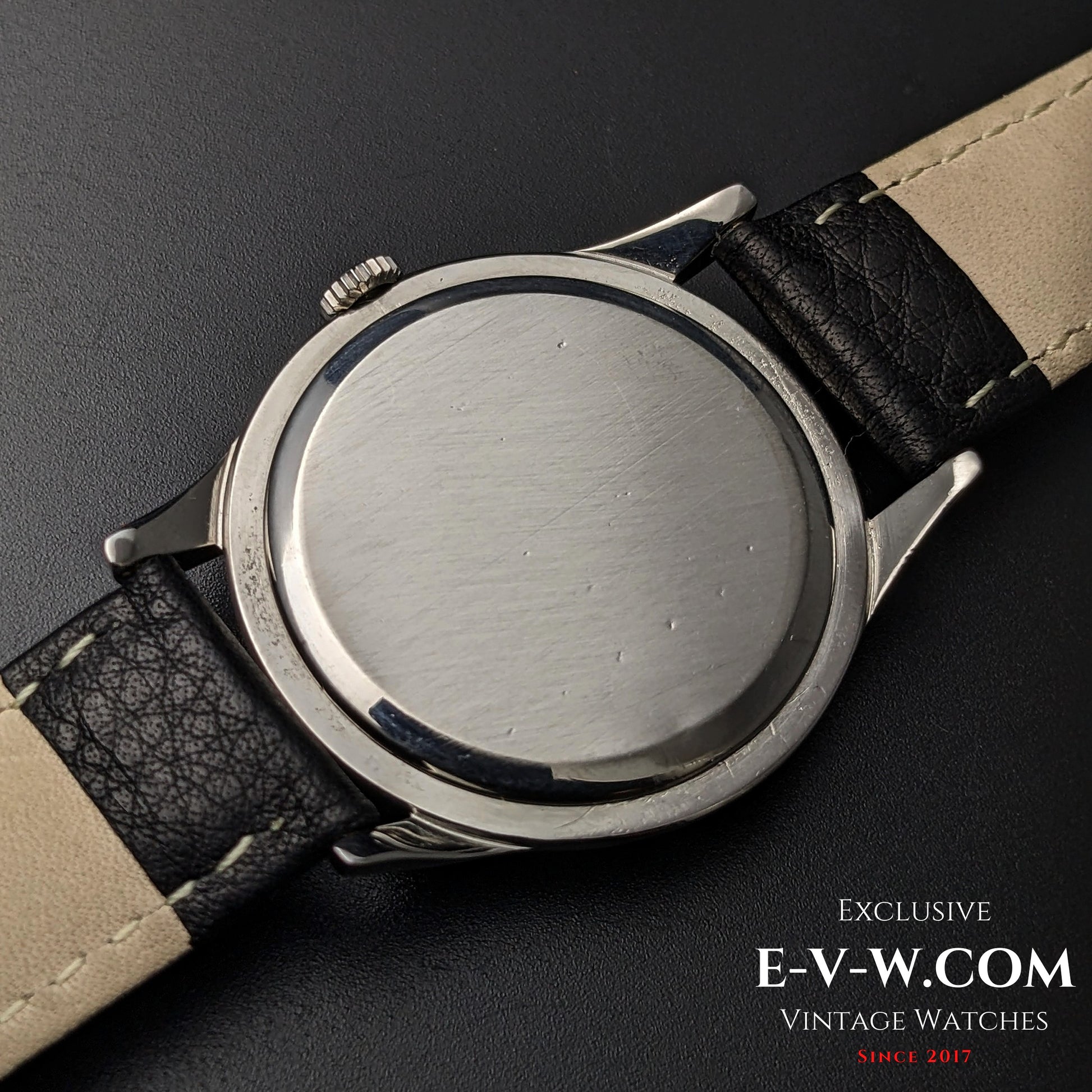 62 Years Old Vintage Omega Guilloche Dial / Ref. 14794 62 SC / Cal. 610 / Vintage 1963